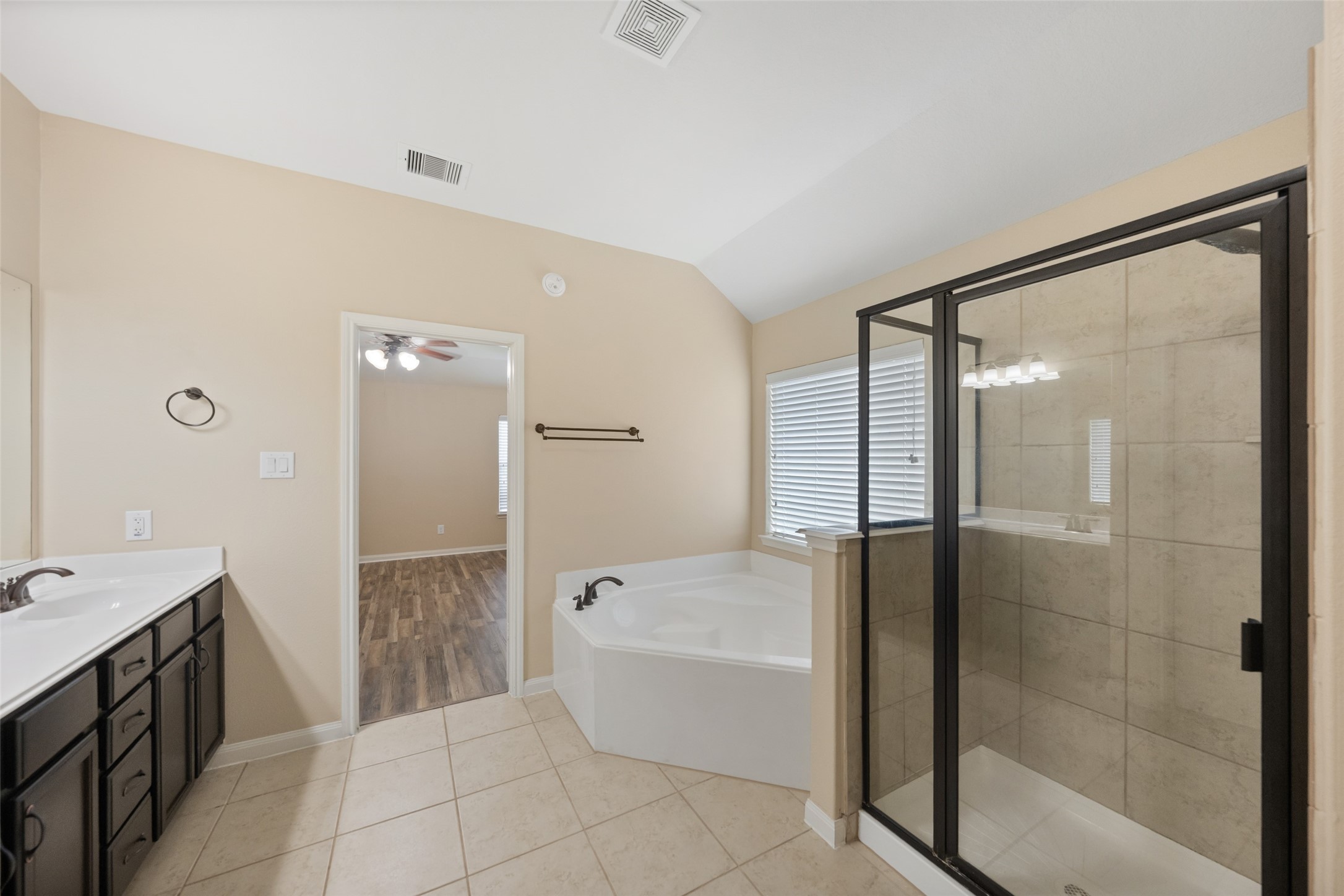 18856 Atascosa Trail Property Photo 23