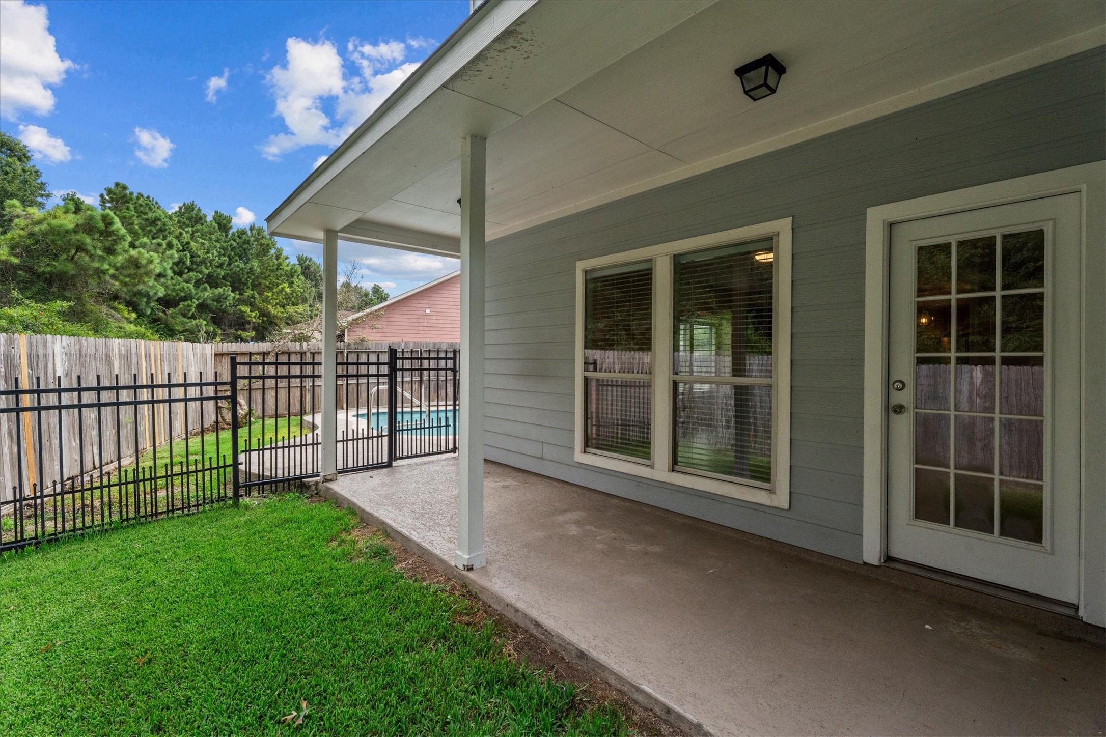 1069 Shadow Glenn Drive Property Photo 19