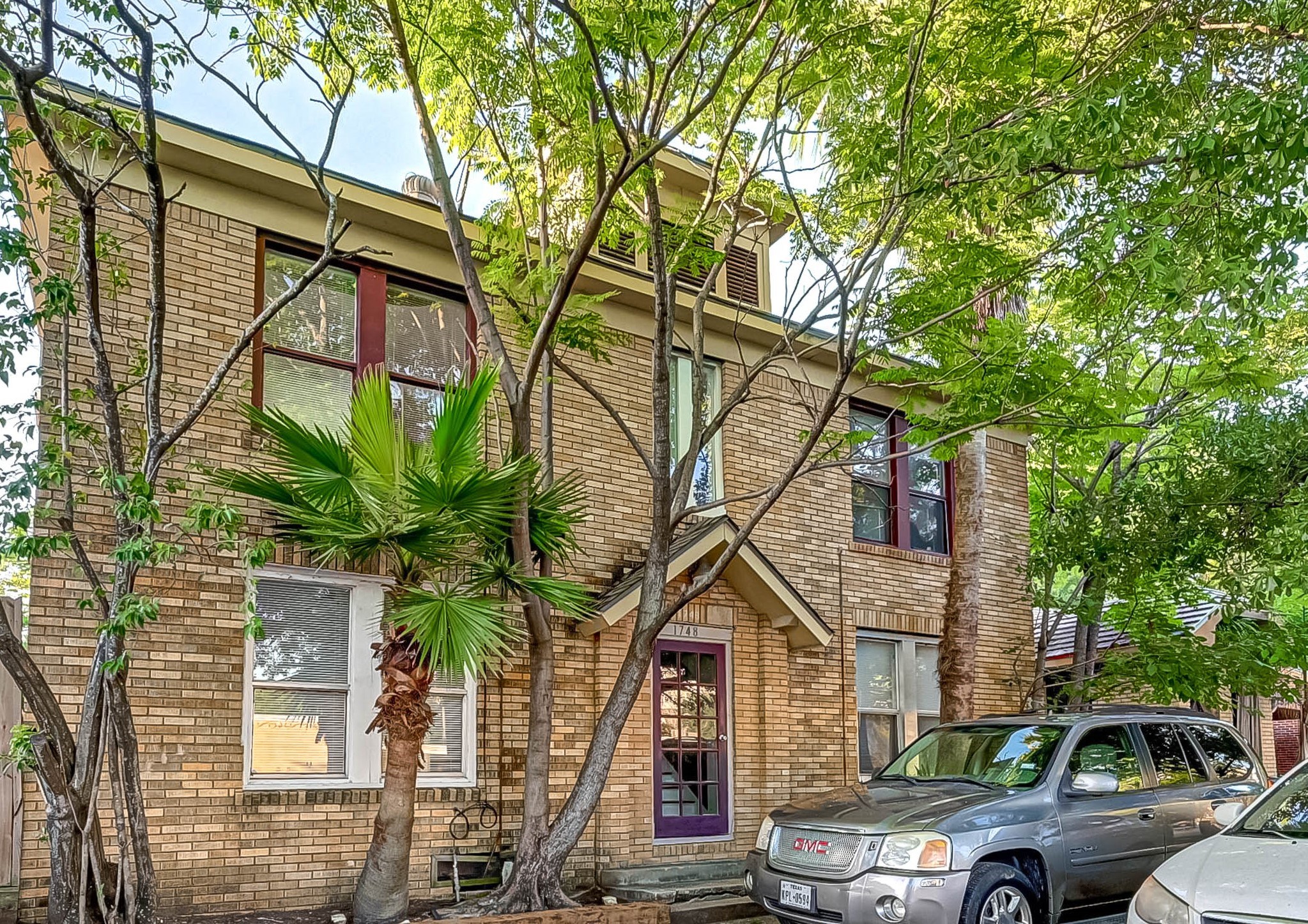 1748 Richmond Avenue 4 Property Photo 2