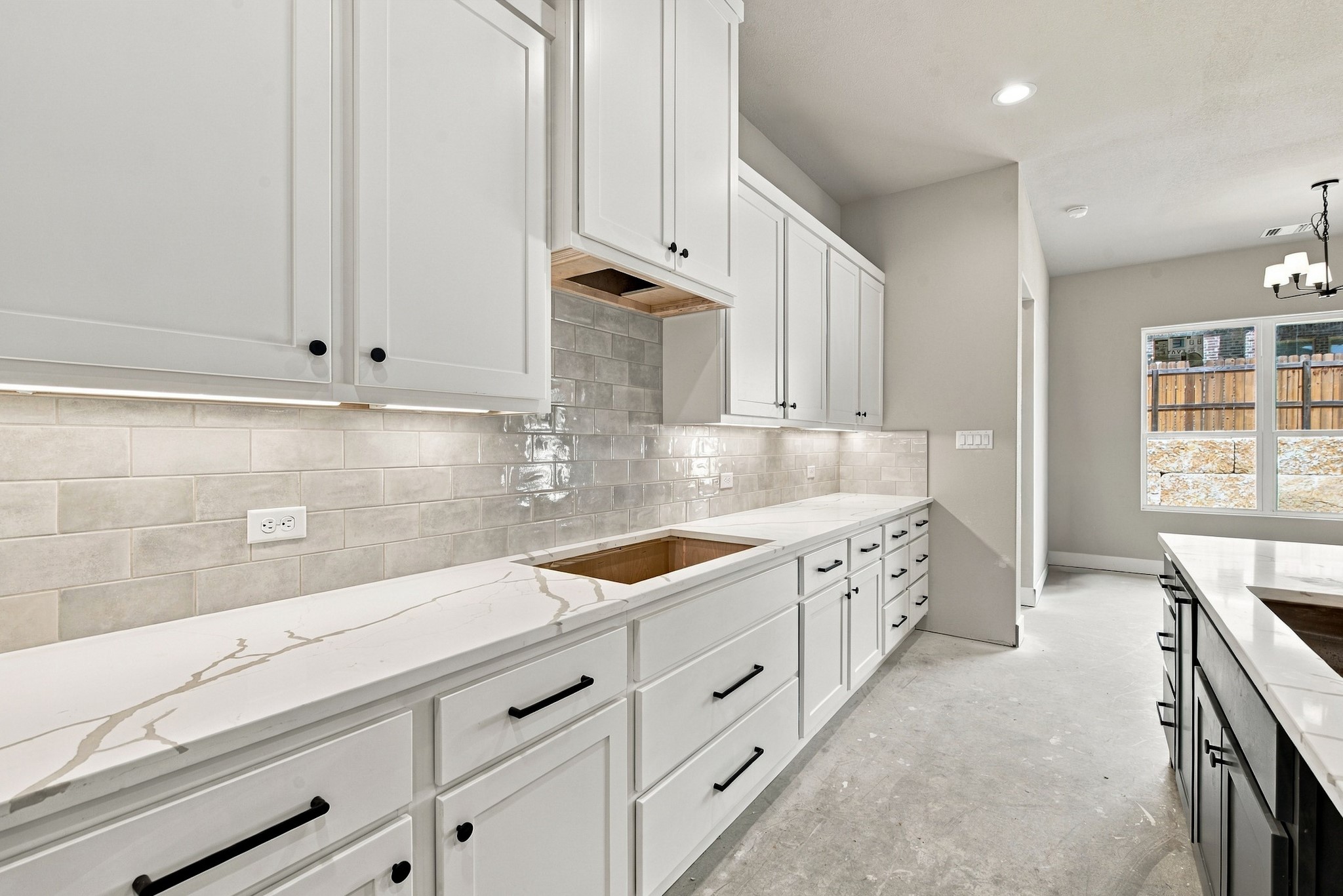 2012 Lola Lane Property Photo 7