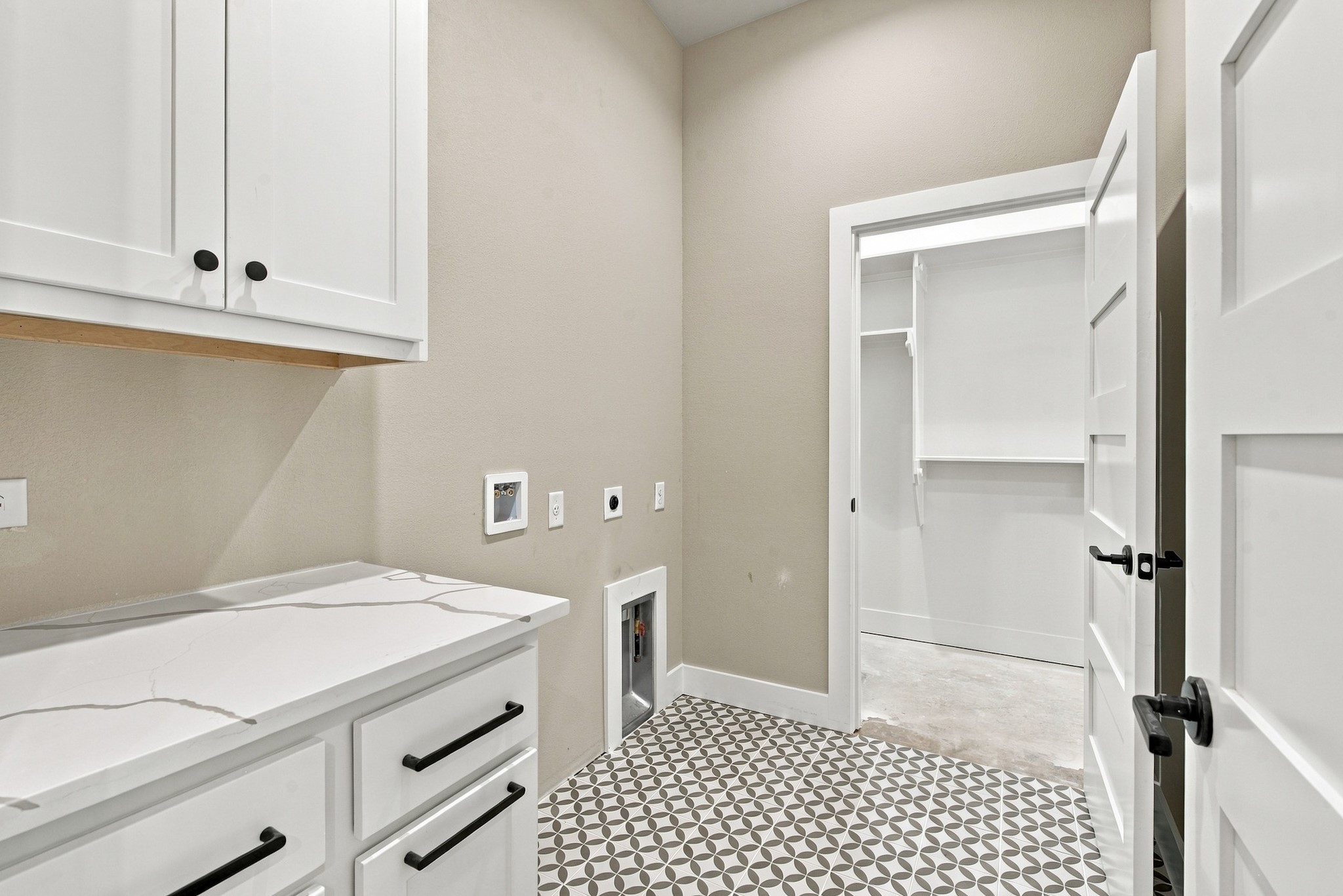 2012 Lola Lane Property Photo 13