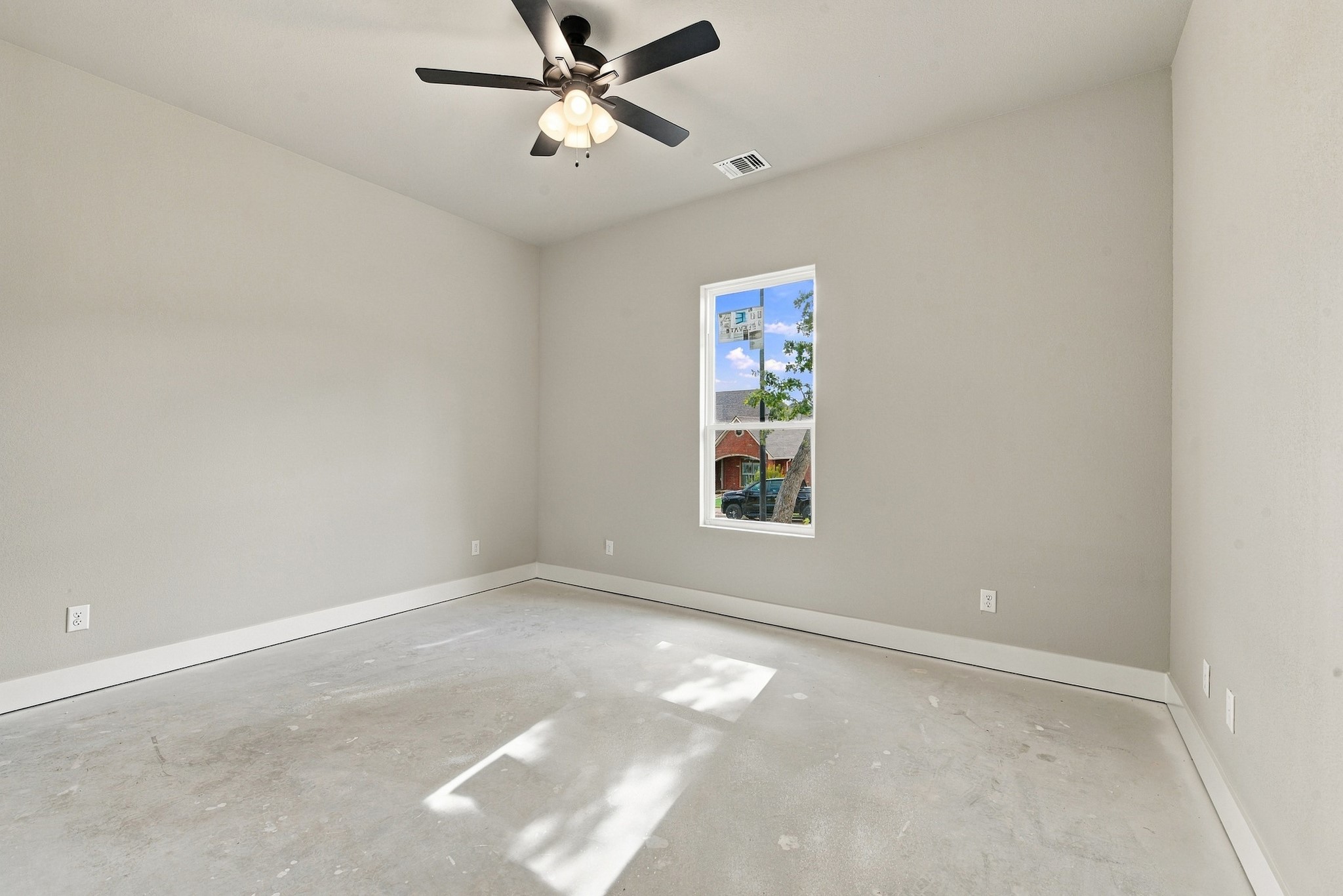 2012 Lola Lane Property Photo 19