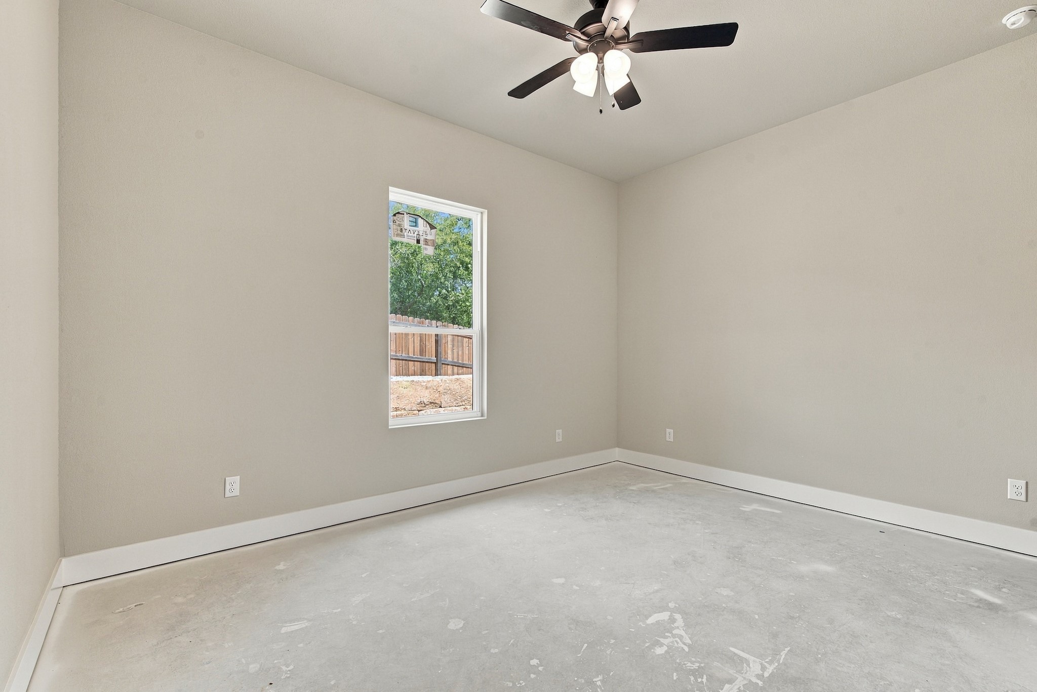 2012 Lola Lane Property Photo 20