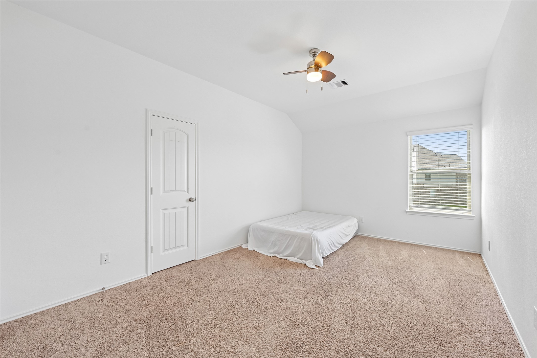 17223 Bainham Forest Trail Property Photo 23