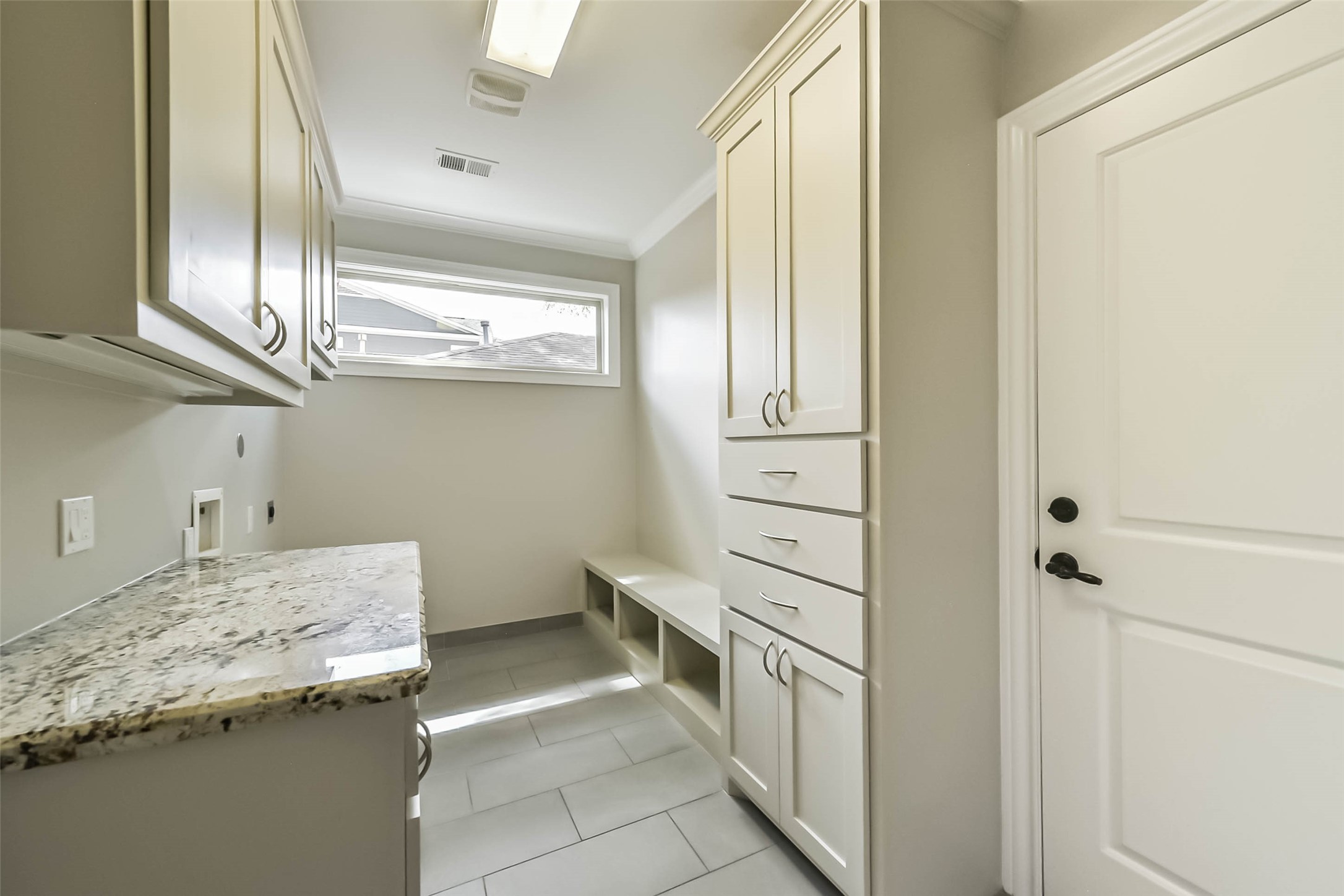 1317 Chantilly Lane Property Photo 29