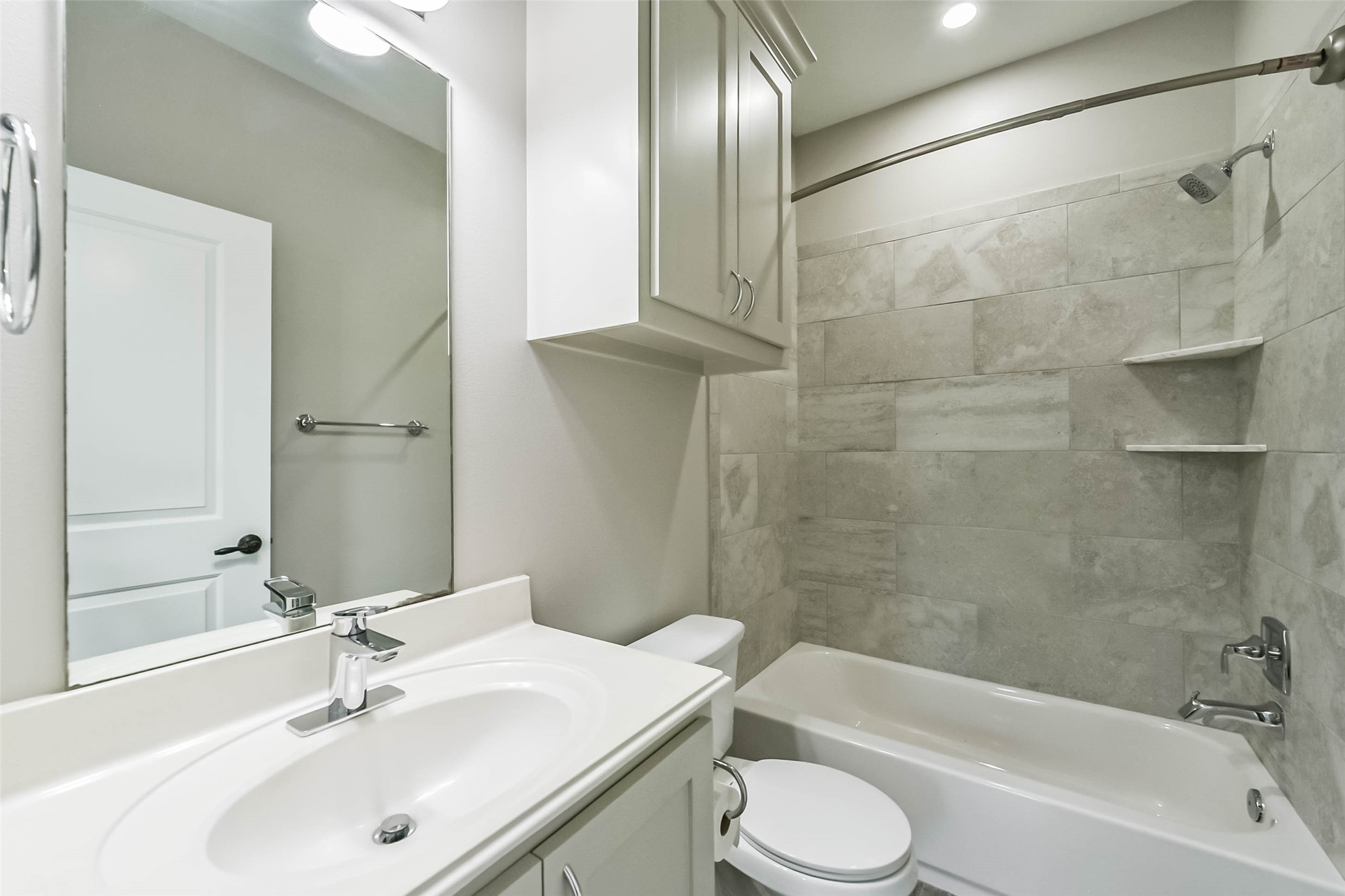1317 Chantilly Lane Property Photo 39