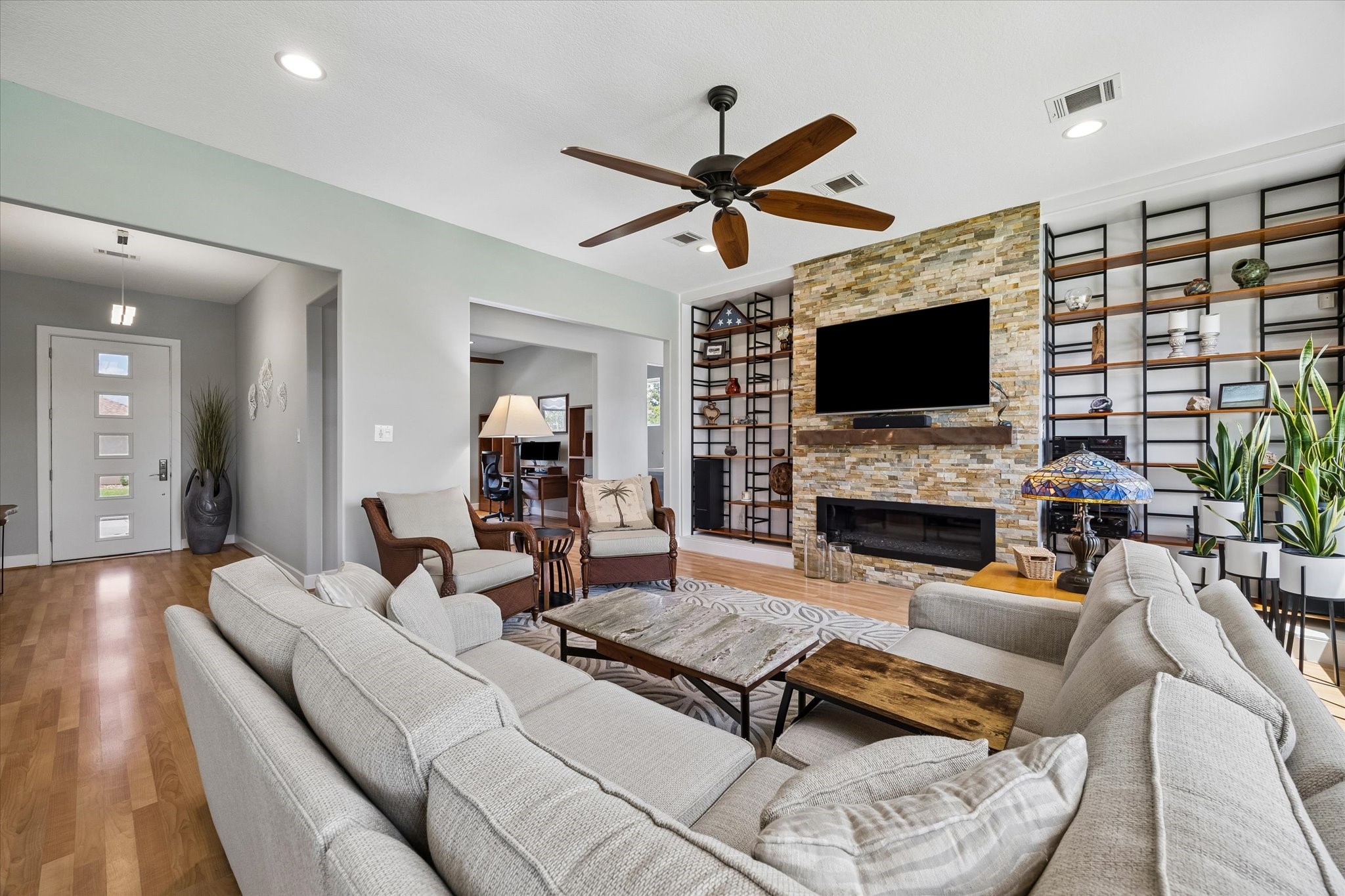 12313 White Oak Pointe Property Photo 13
