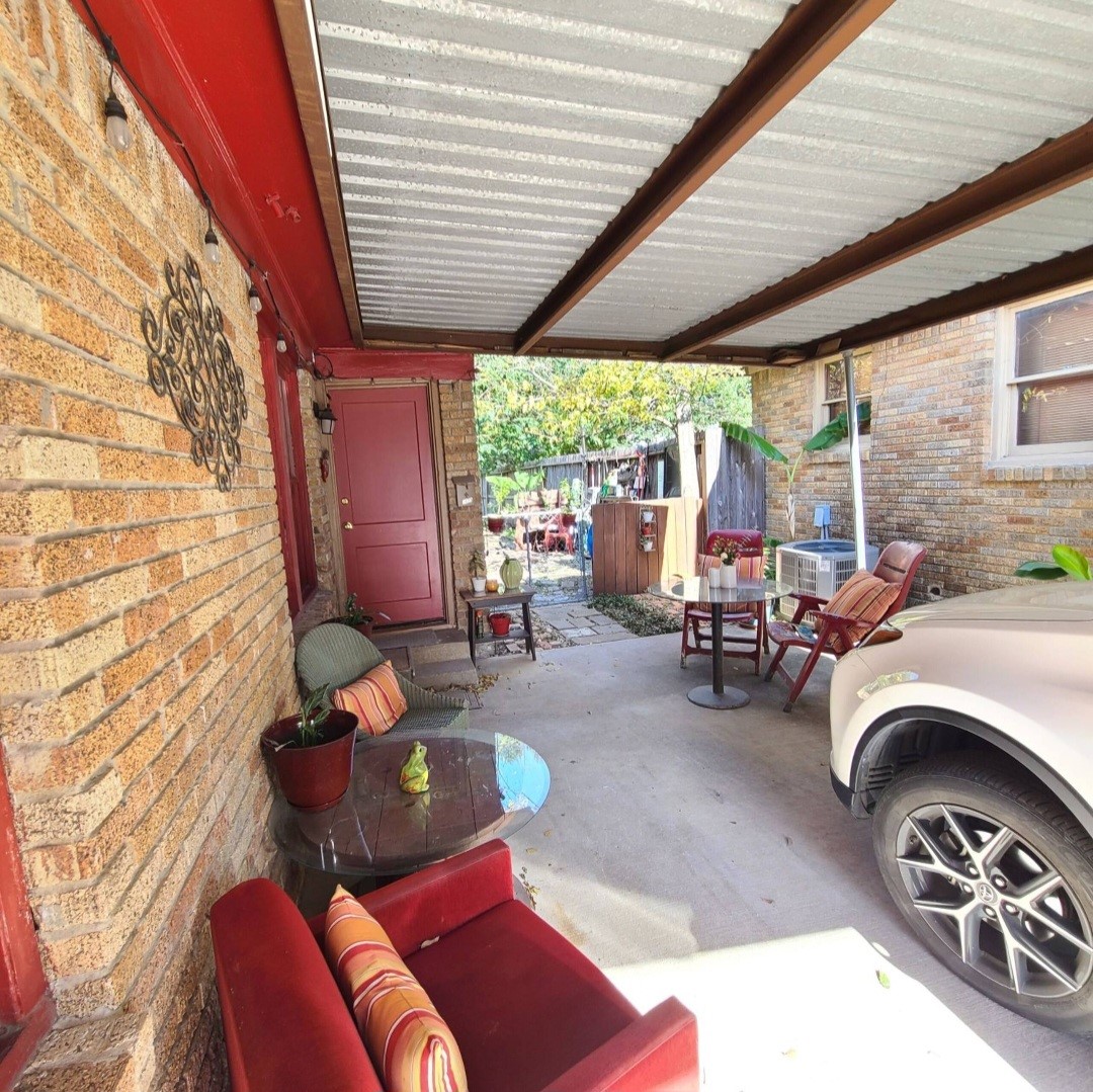 1427 Munger Street Property Photo 18