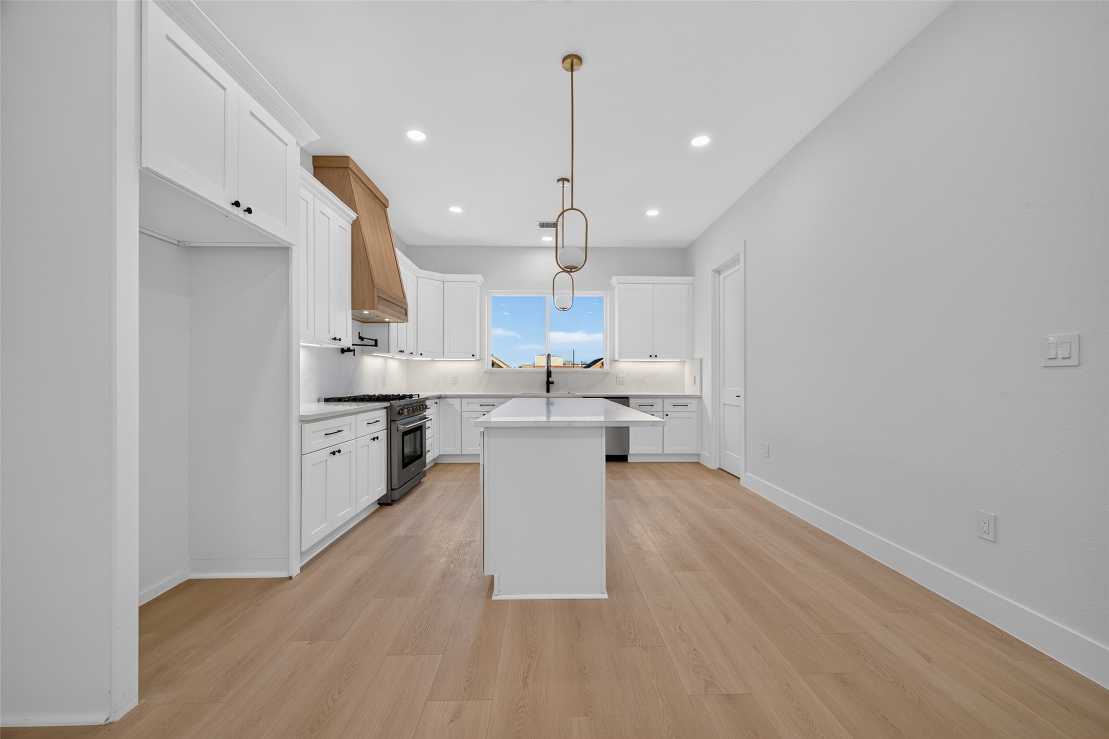 116 Nagle Street Property Photo 16