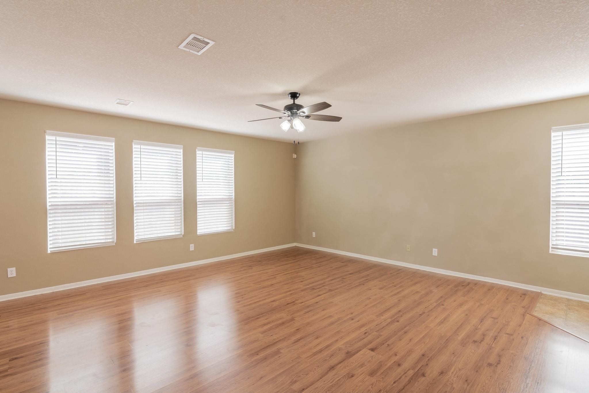 22626 Goss Spring Court S Property Photo 8