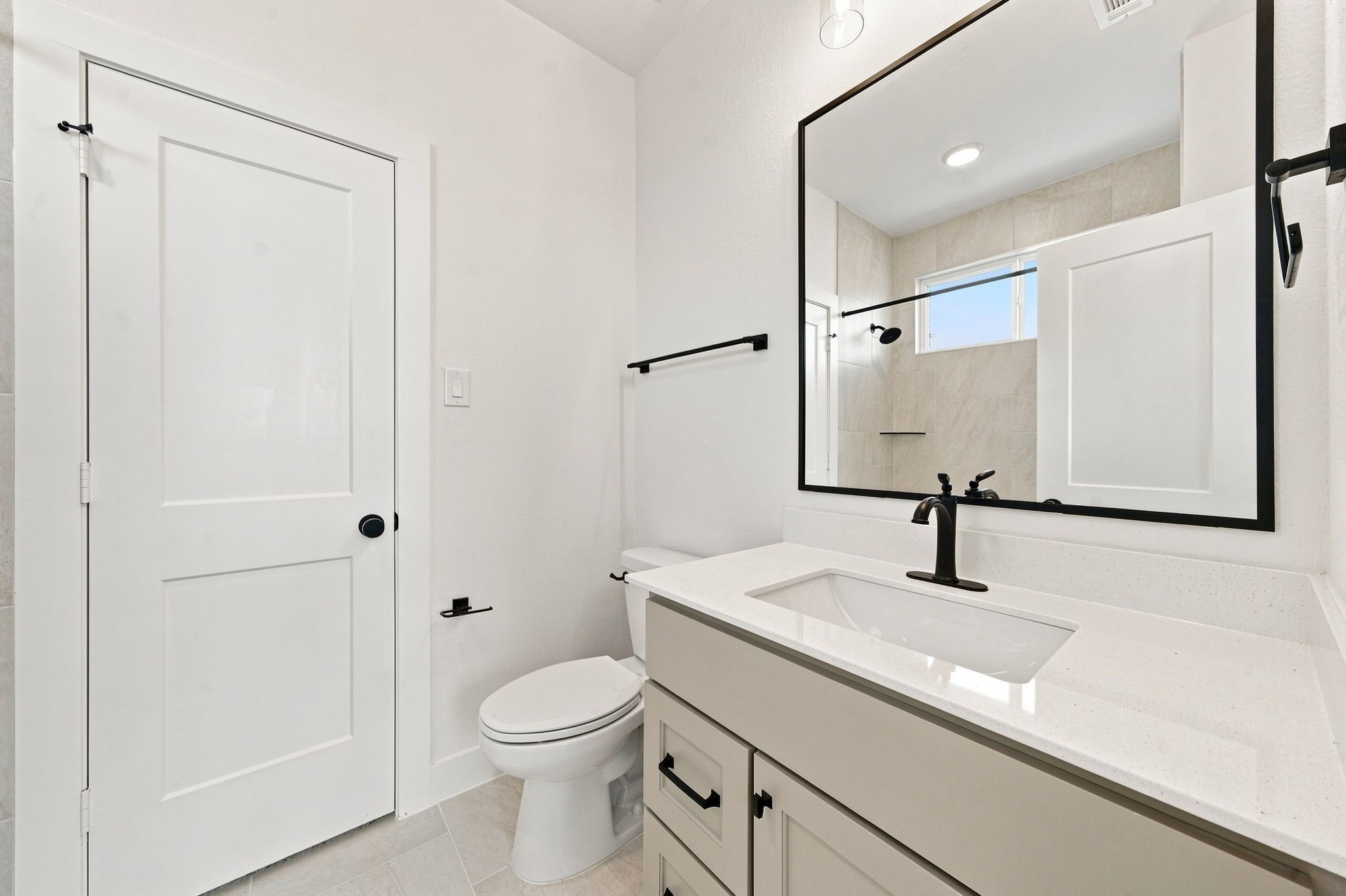 2033 Persimmon Cove Court Property Photo 28