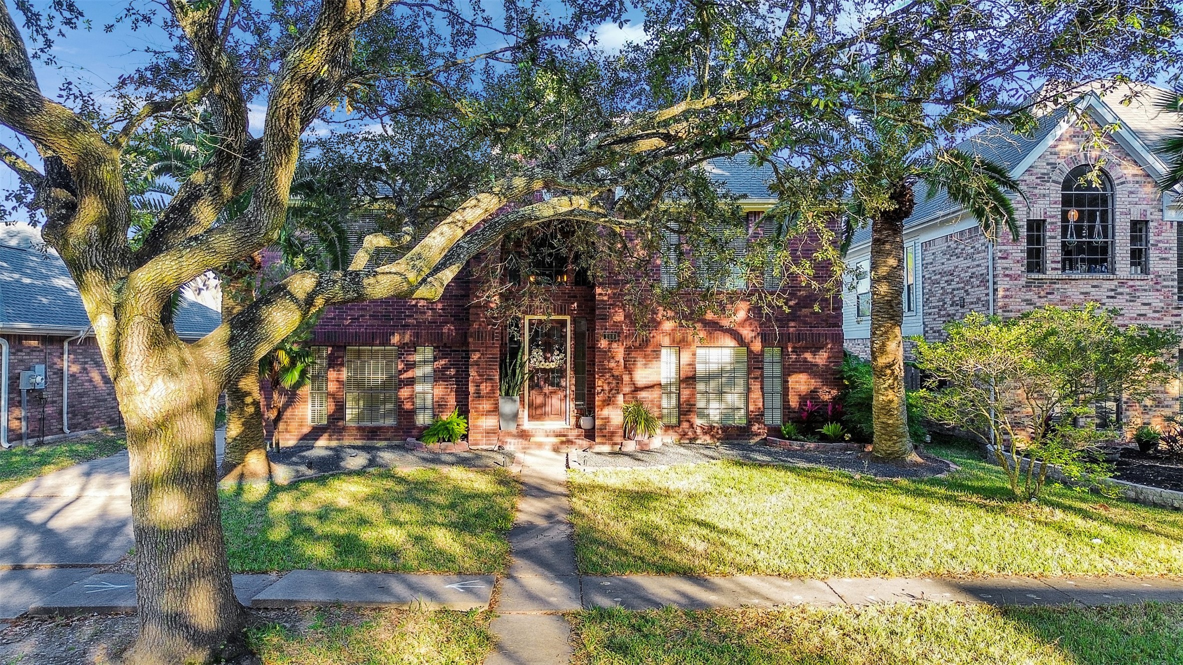 114 Bayou Bend Drive Property Photo 2