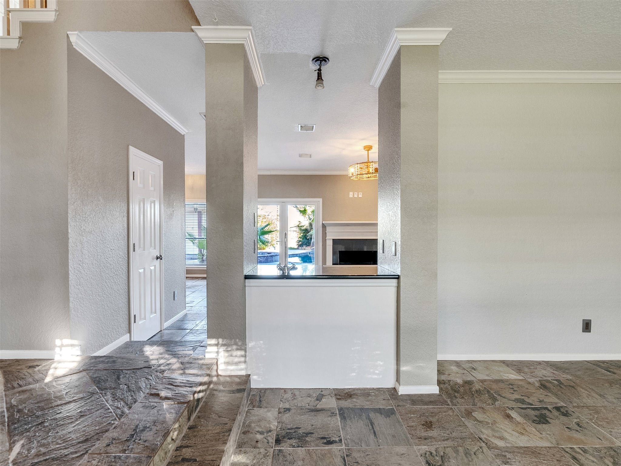 114 Bayou Bend Drive Property Photo 7