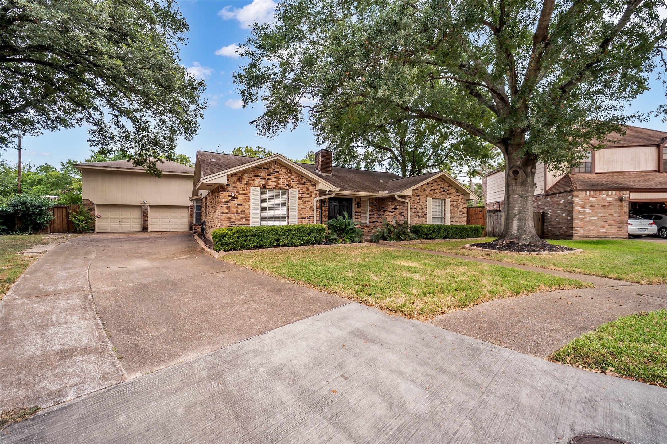 8043 Zimmermann Drive Property Photo 1