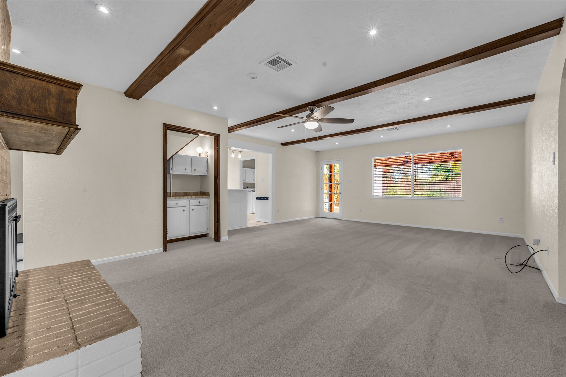 8043 Zimmermann Drive Property Photo 18