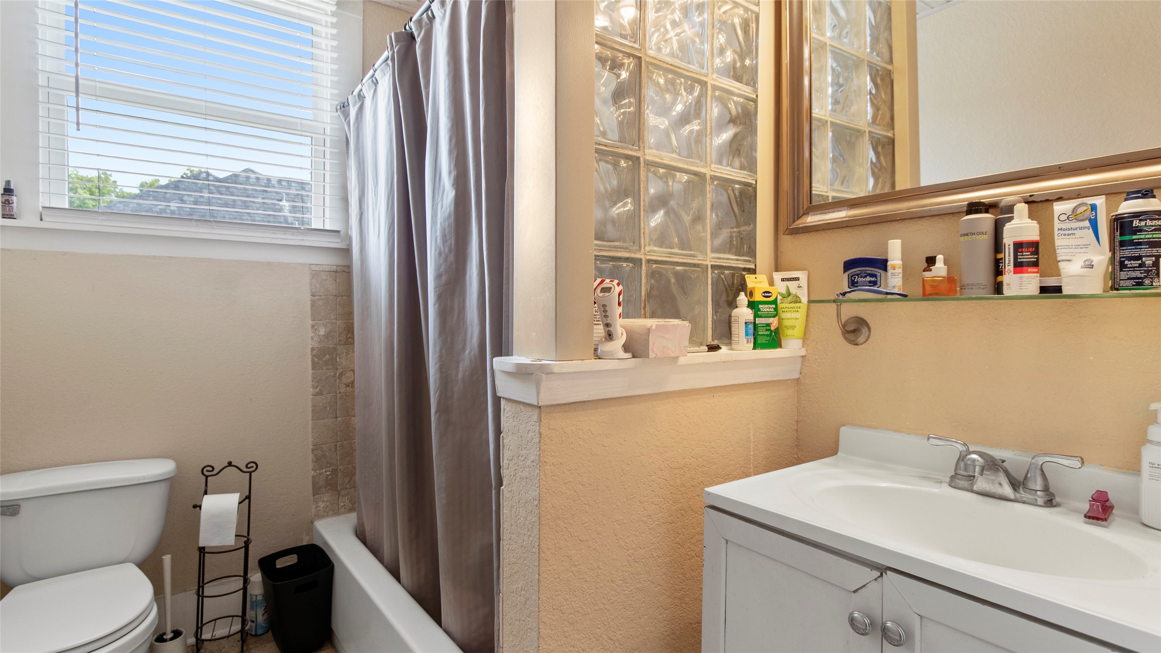 11939 11th Street Property Photo 15
