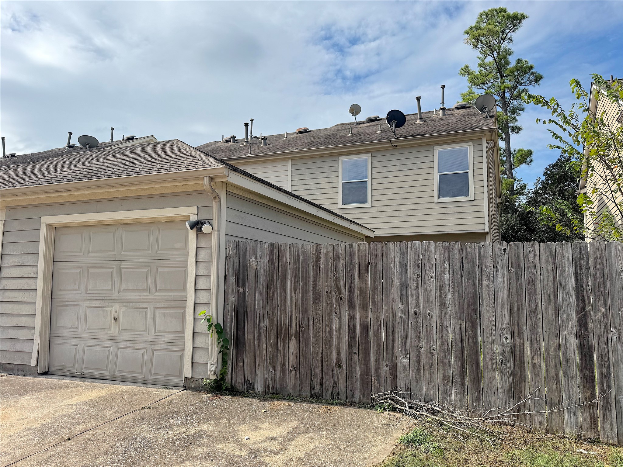 23822 Single Oak Street Property Photo 13