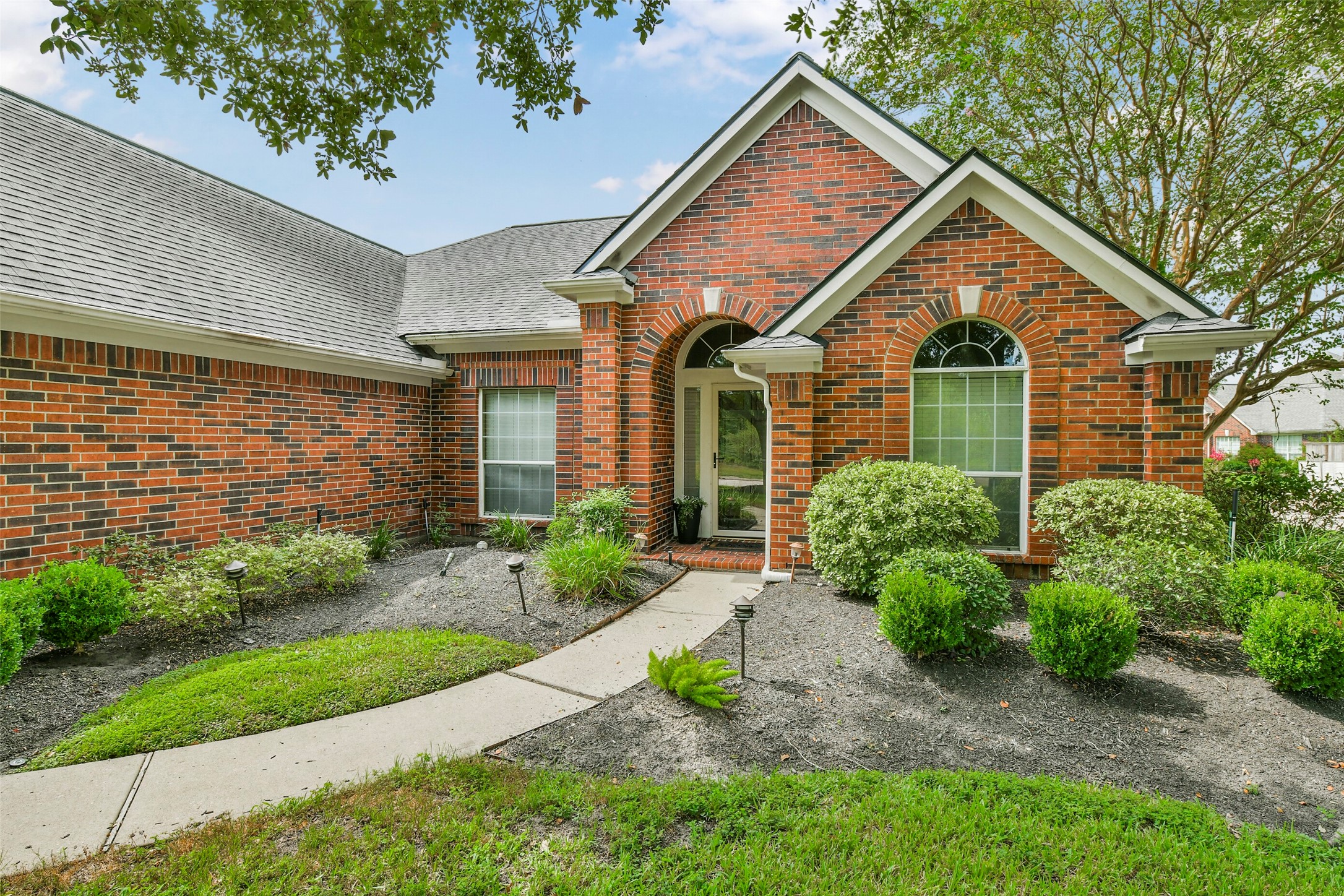 2516 Creeks Edge Drive Property Photo 1