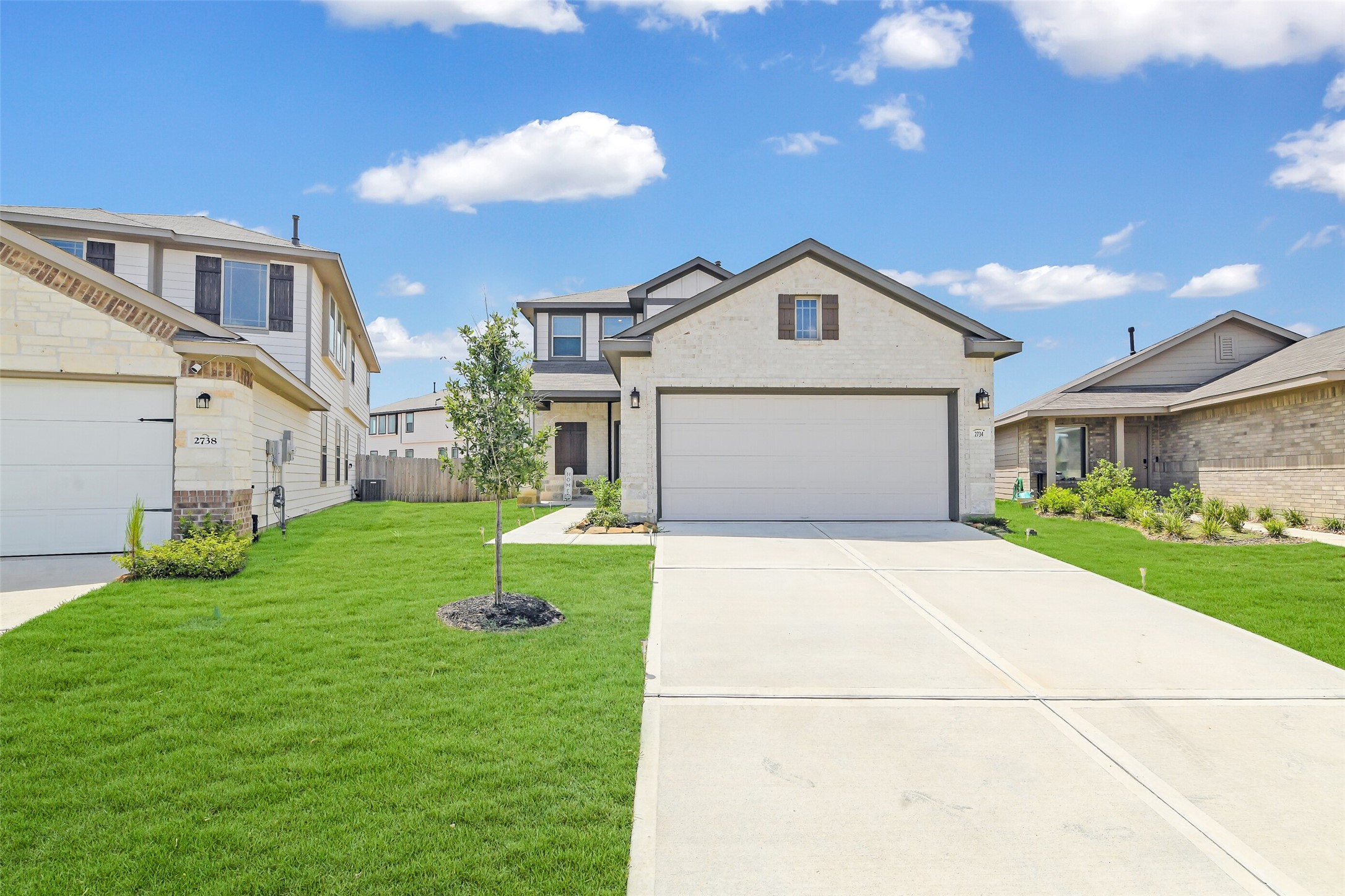 2734 Pheasant Hill Court Property Photo 6