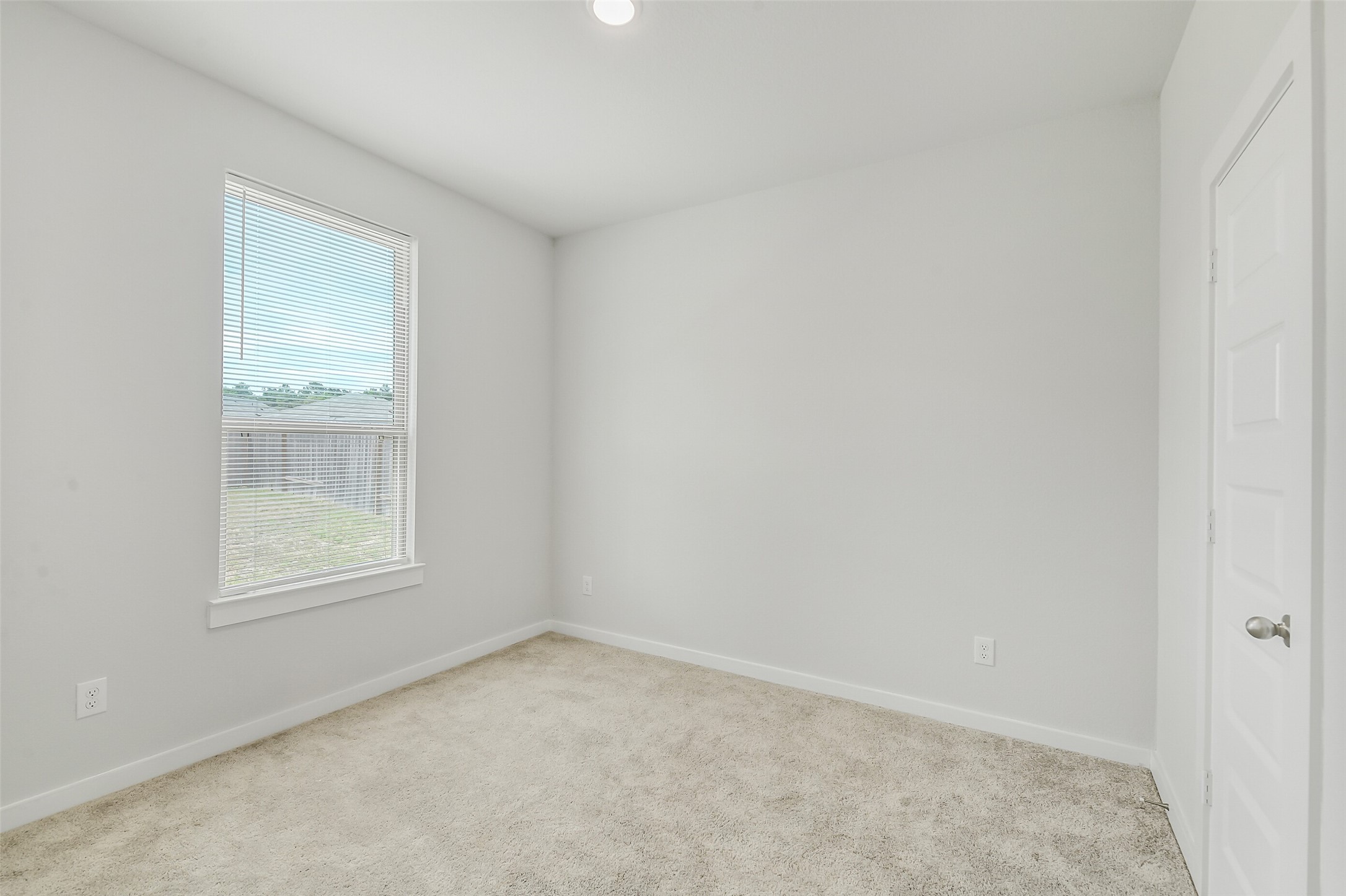 2734 Pheasant Hill Court Property Photo 21