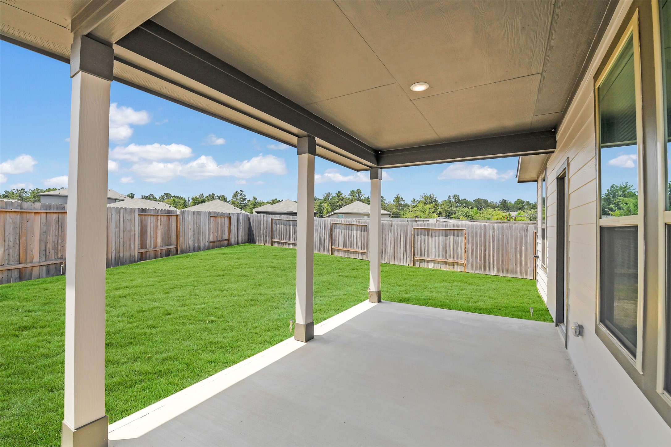 2734 Pheasant Hill Court Property Photo 27