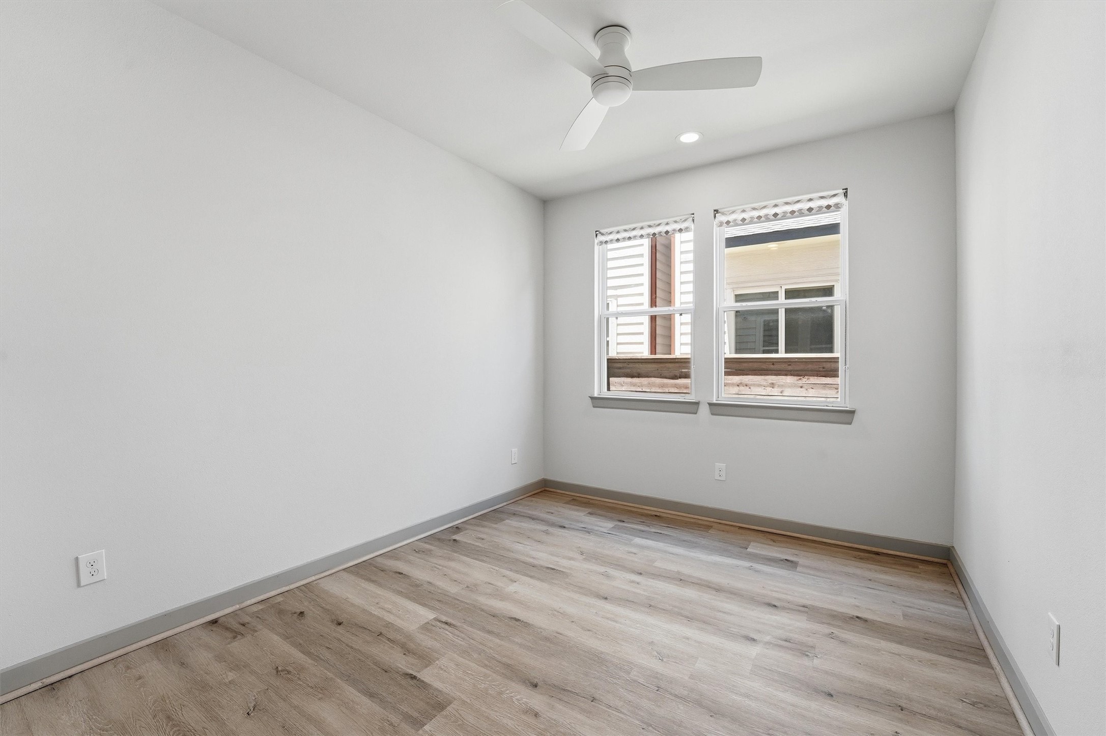 723 N Emile Street Property Photo 17