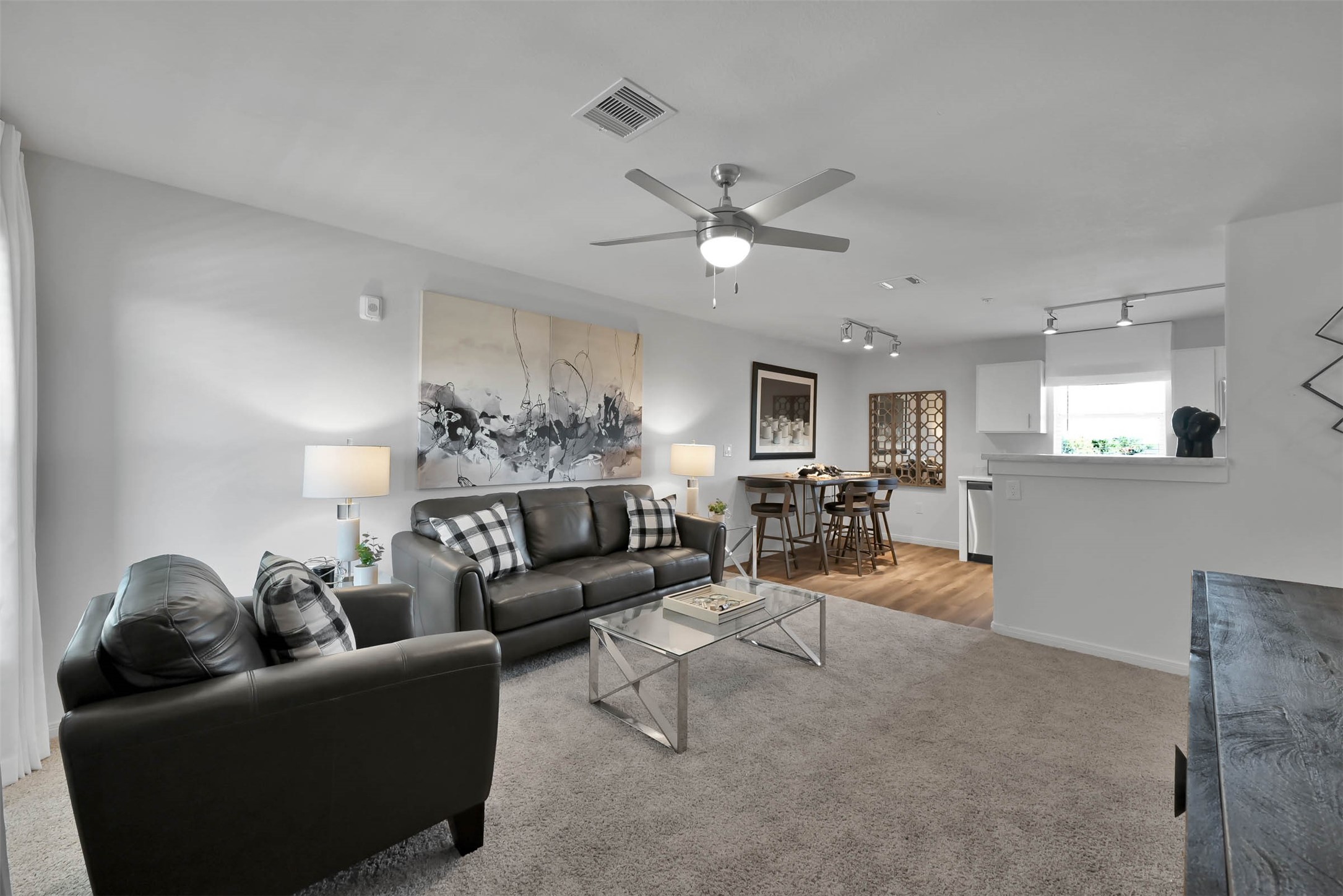20235 Kieth Harrow Boulevard 1612 Property Photo 2