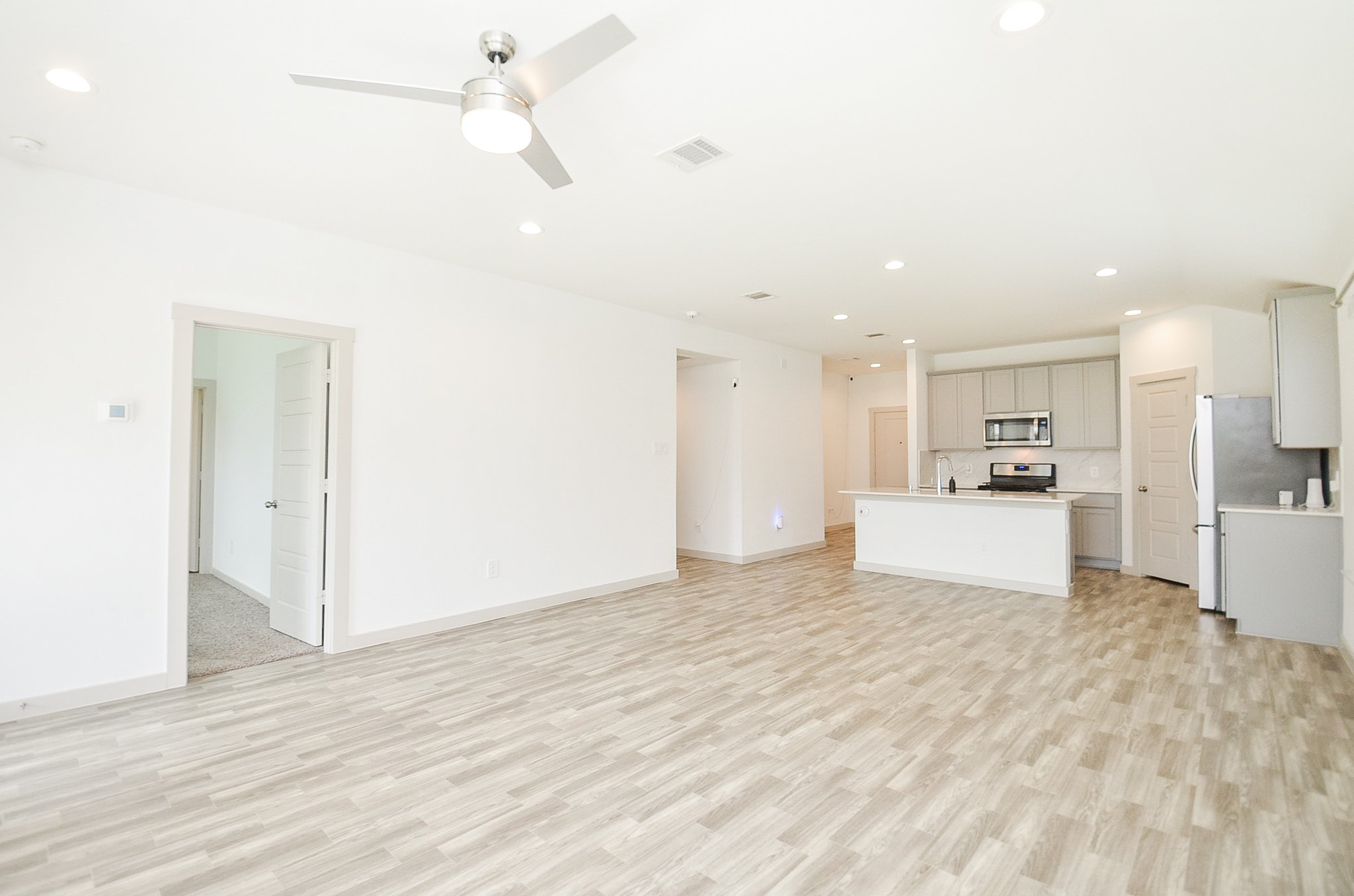 7823 Brushwood Drive Property Photo 6