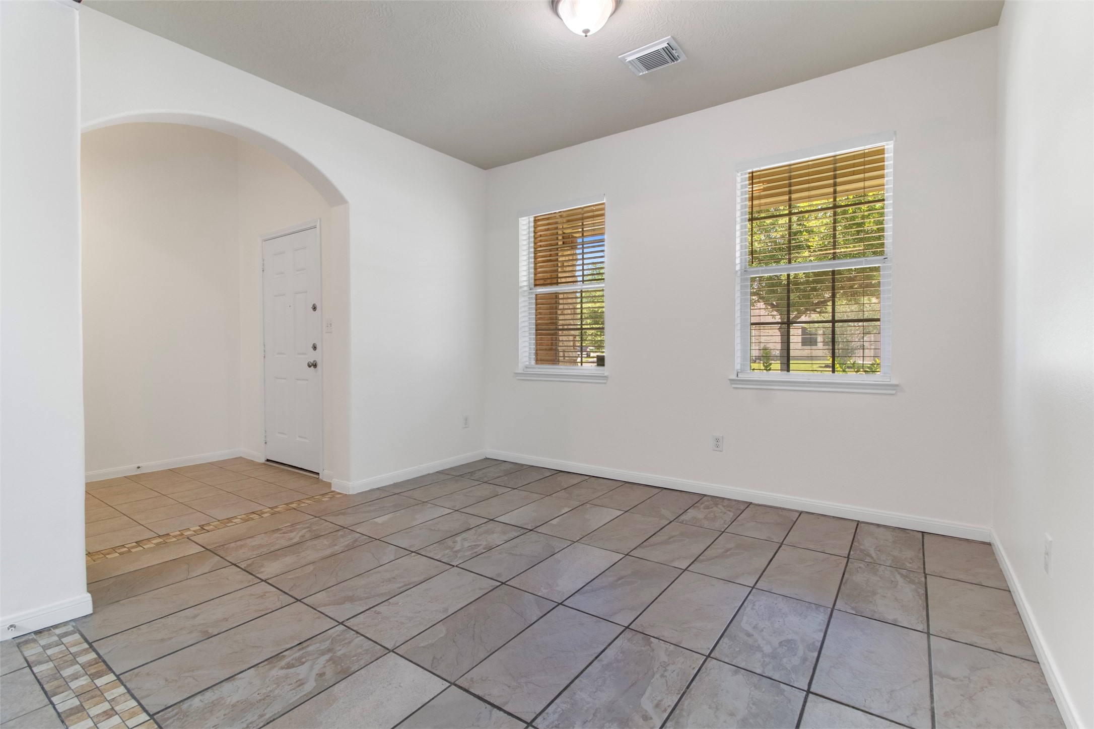 16511 River Wood Court Property Photo 4
