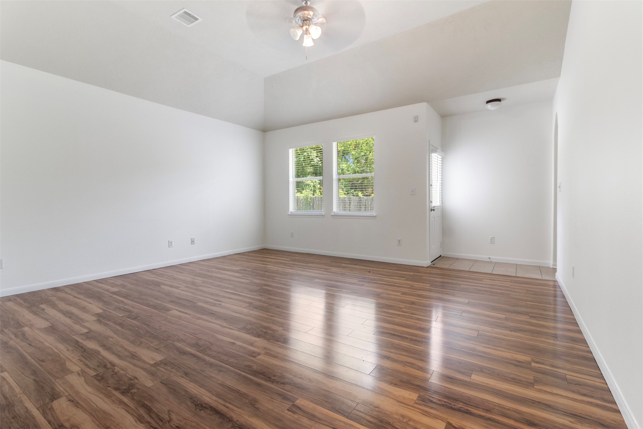 16511 River Wood Court Property Photo 10
