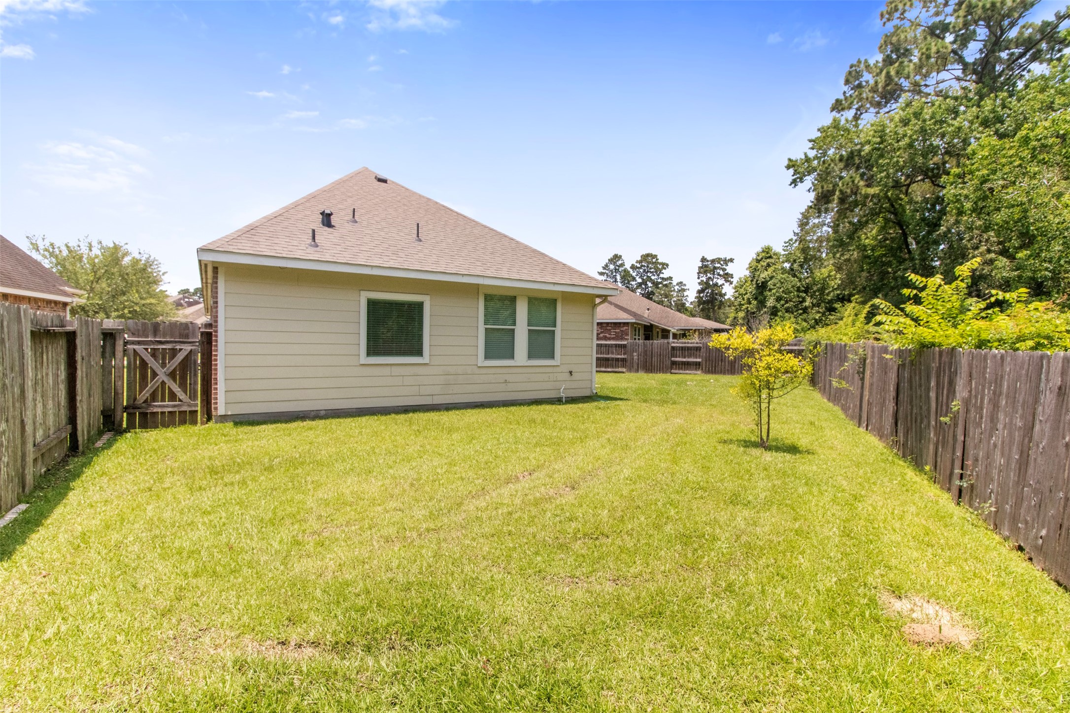 16511 River Wood Court Property Photo 26