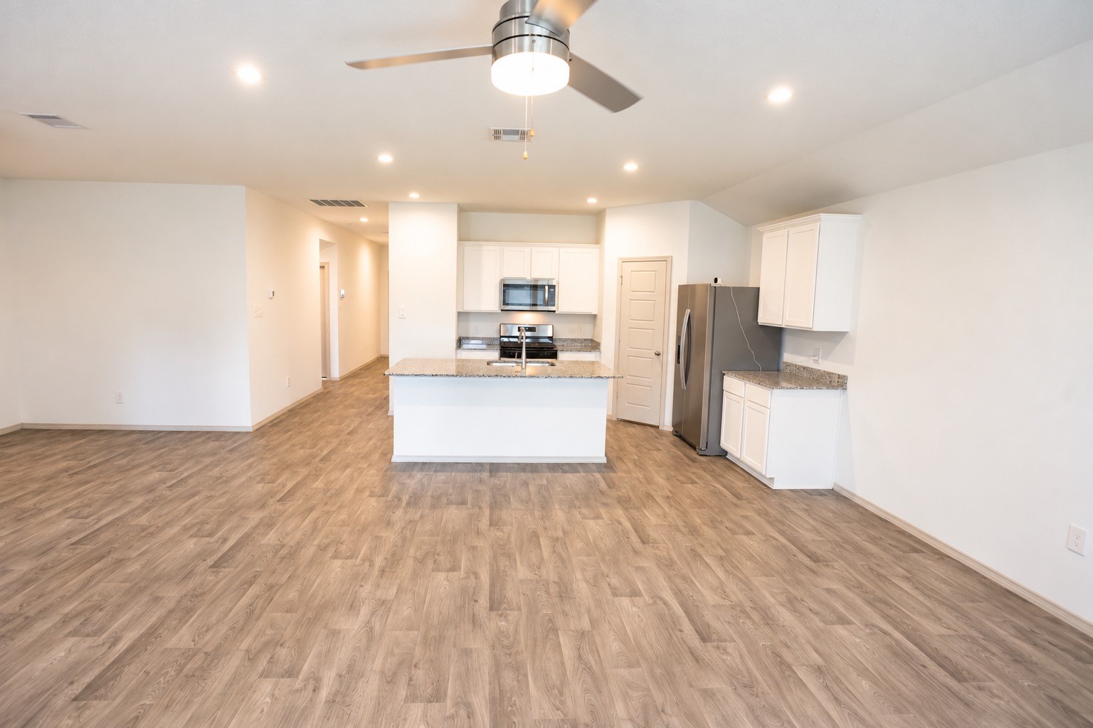 6745 Riplee Street Property Photo 14
