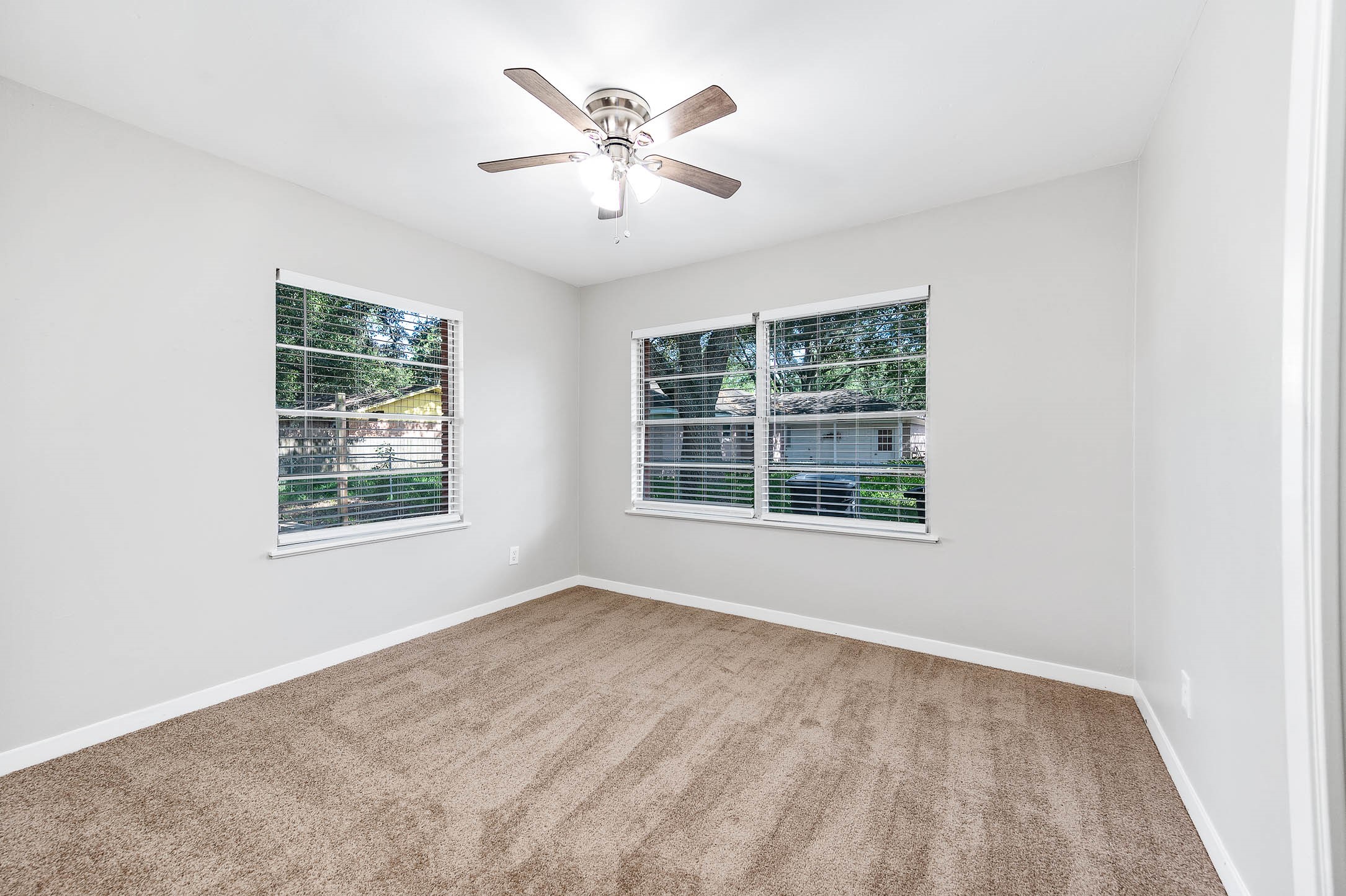 1033 S Booth Lane Property Photo 13