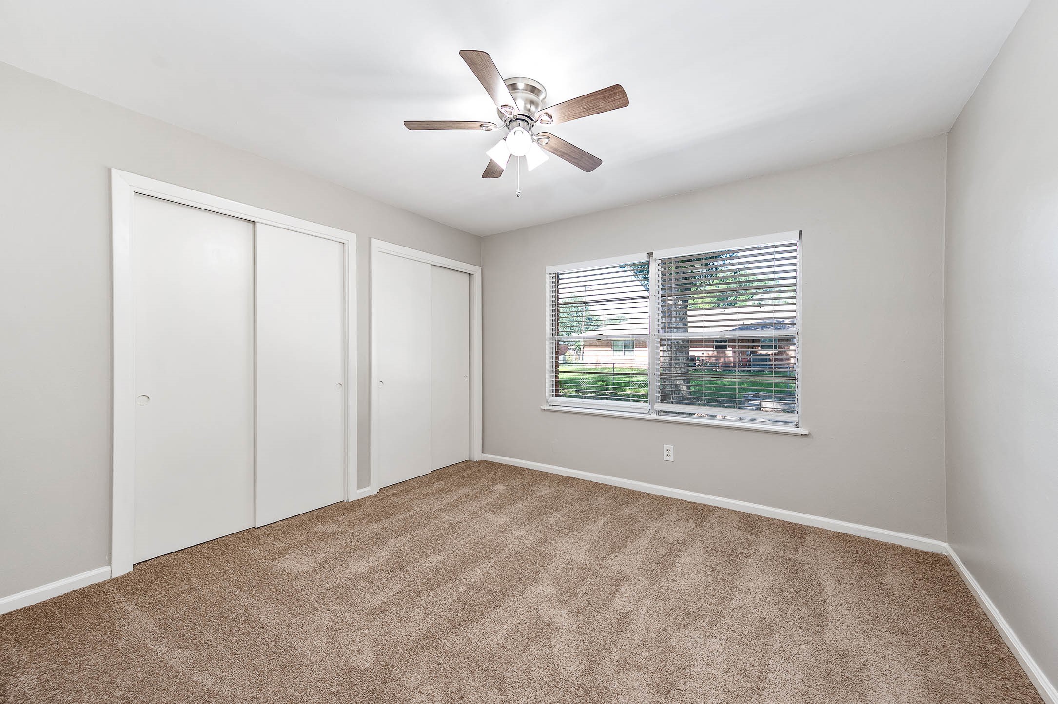 1033 S Booth Lane Property Photo 17