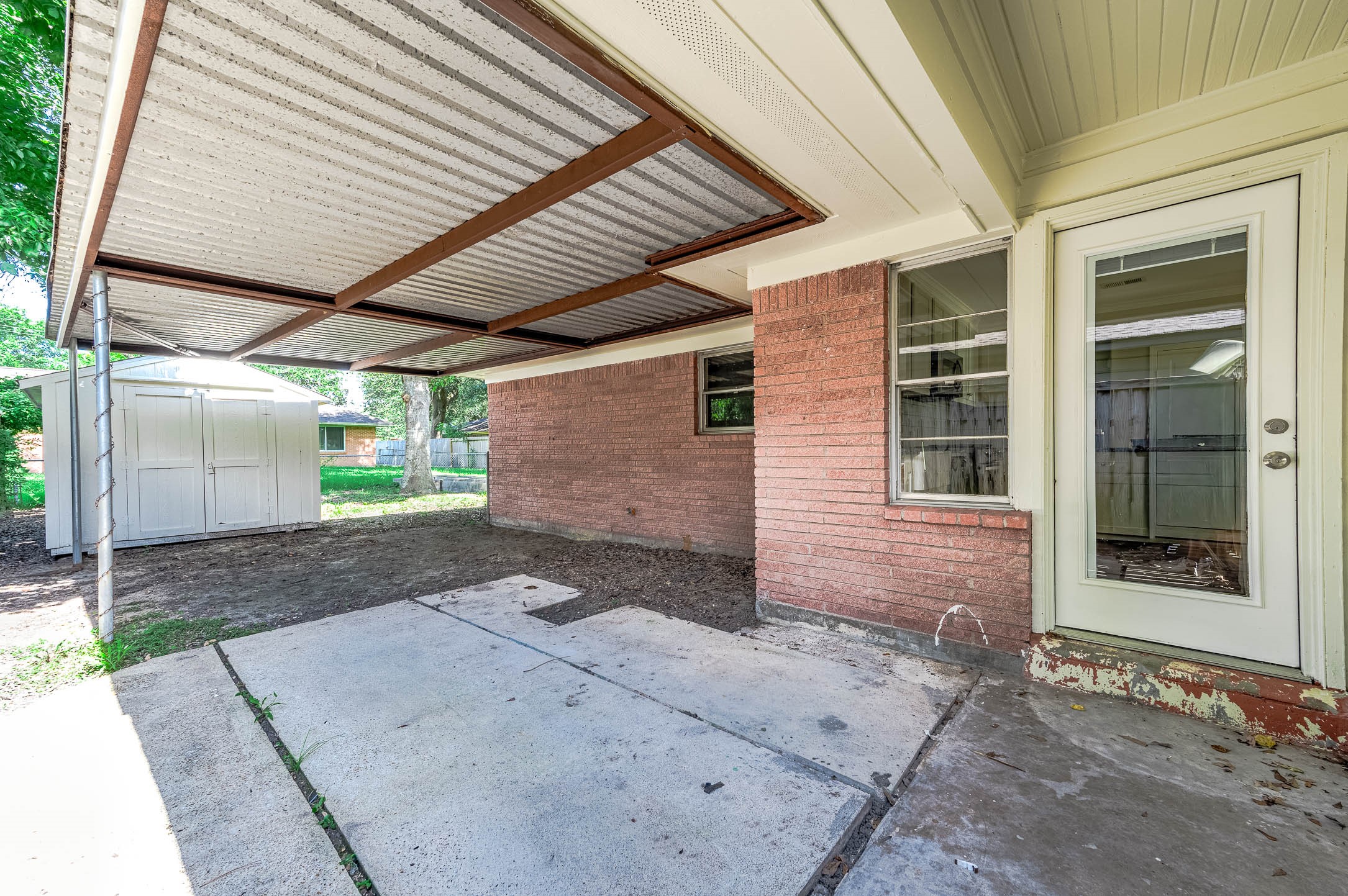 1033 S Booth Lane Property Photo 18