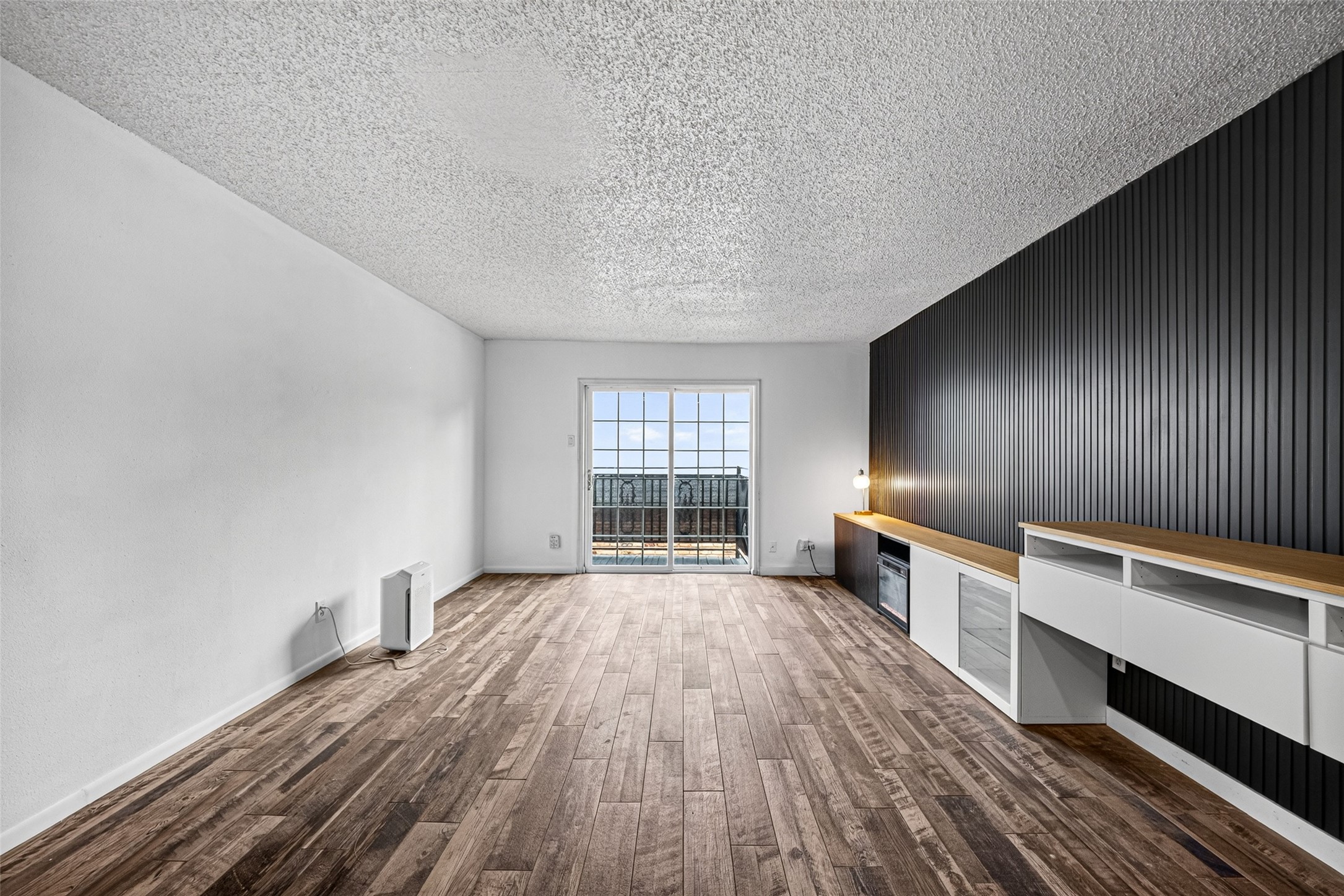 3131 Southwest Freeway A12 Property Photo 19