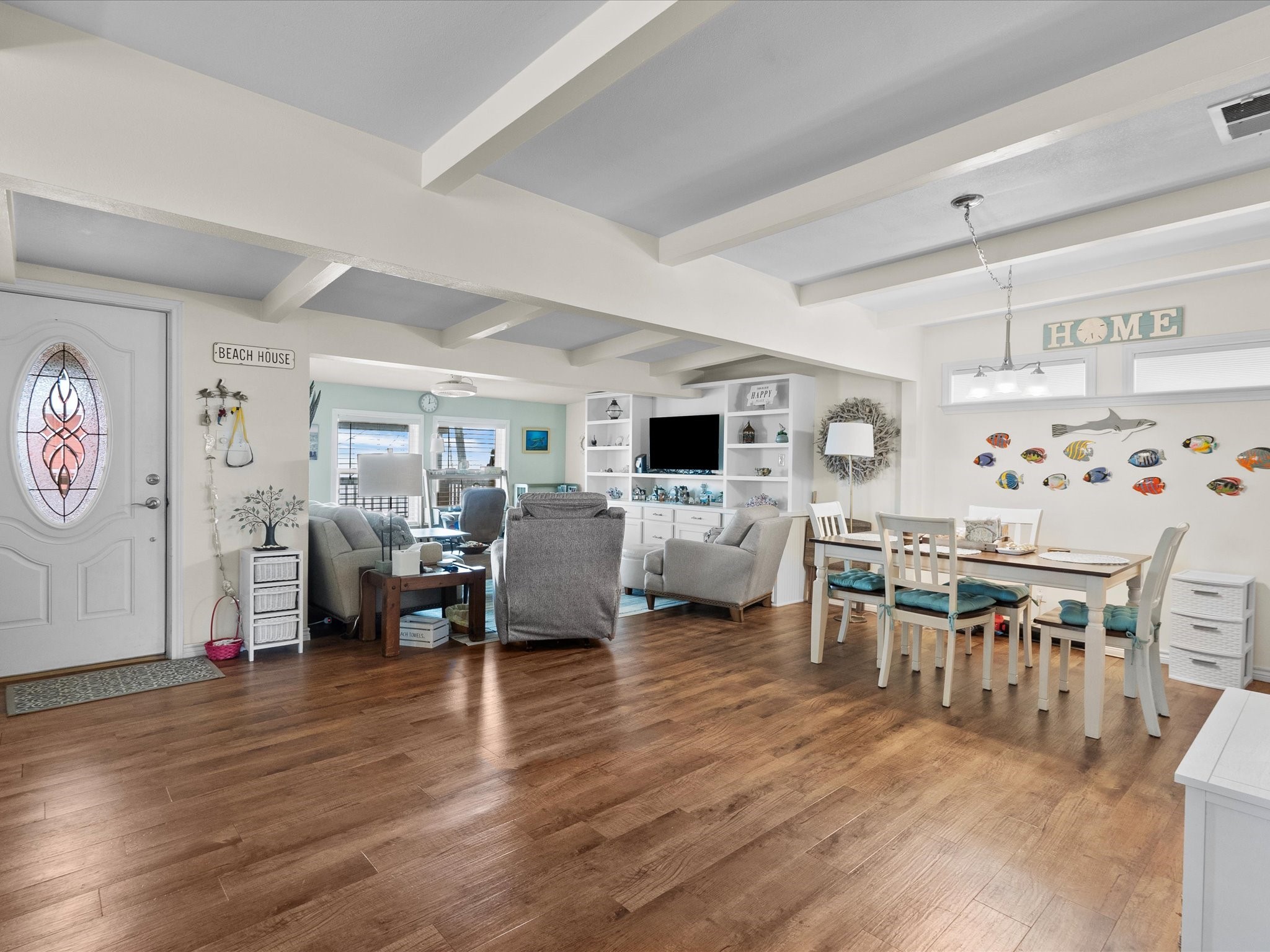 1103 White Cap Drive Property Photo 10