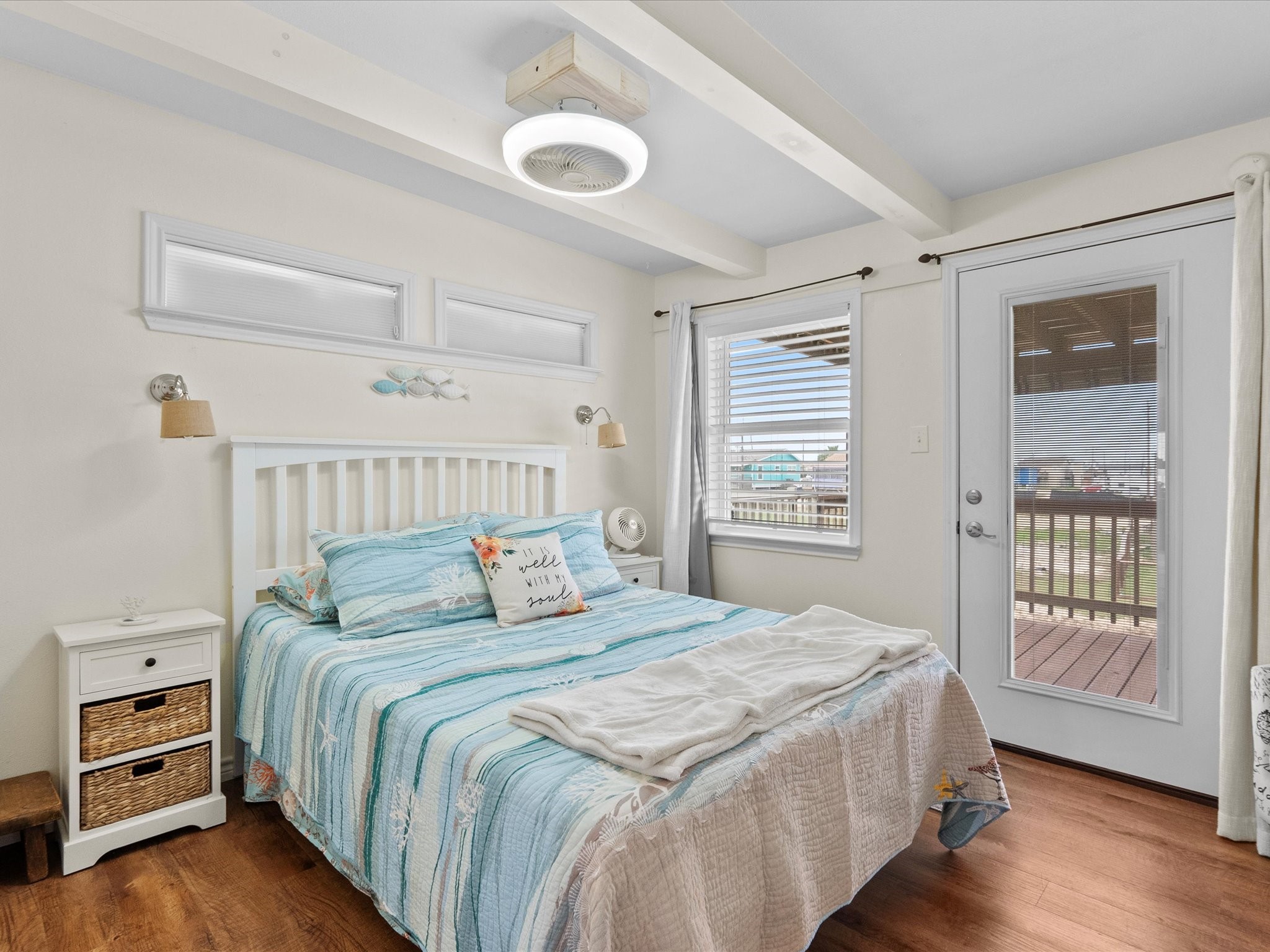 1103 White Cap Drive Property Photo 17