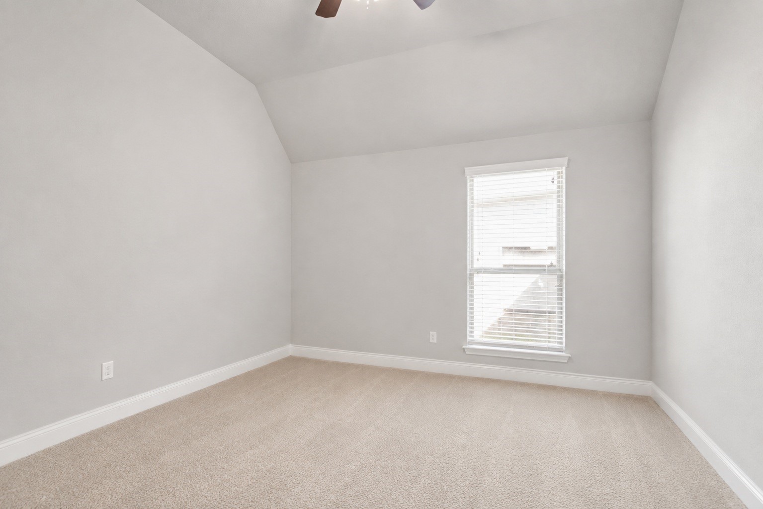 23649 Sage Villa Drive Property Photo 26