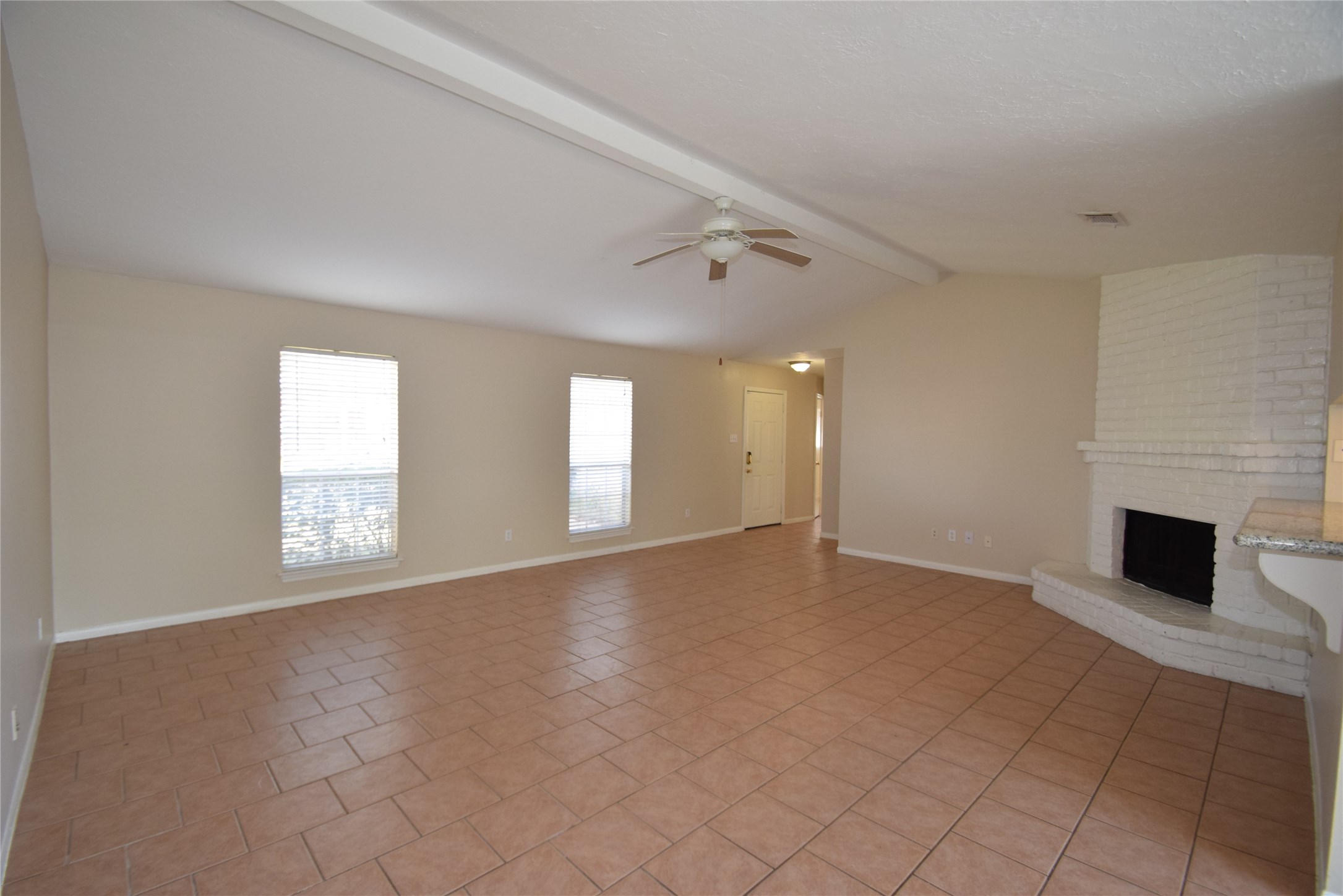 1006 Grand Junction Drive Property Photo 8