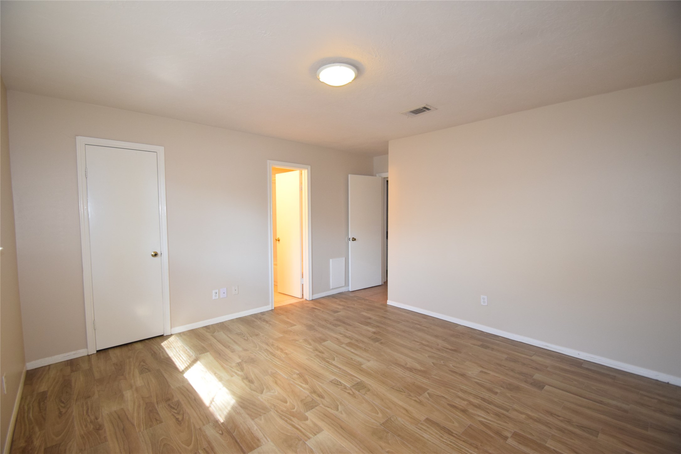 1006 Grand Junction Drive Property Photo 26