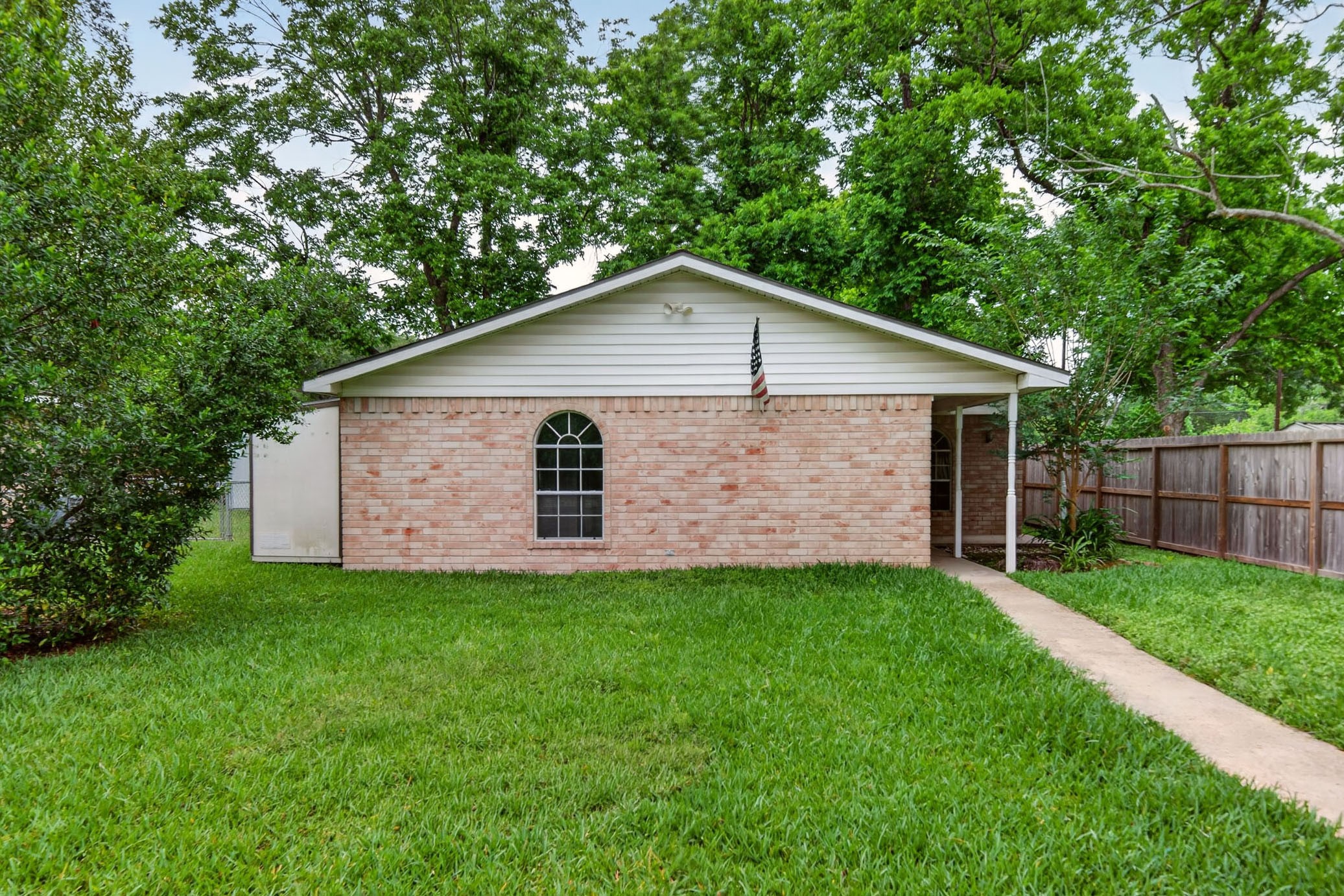 418 Texas Street Property Photo 1