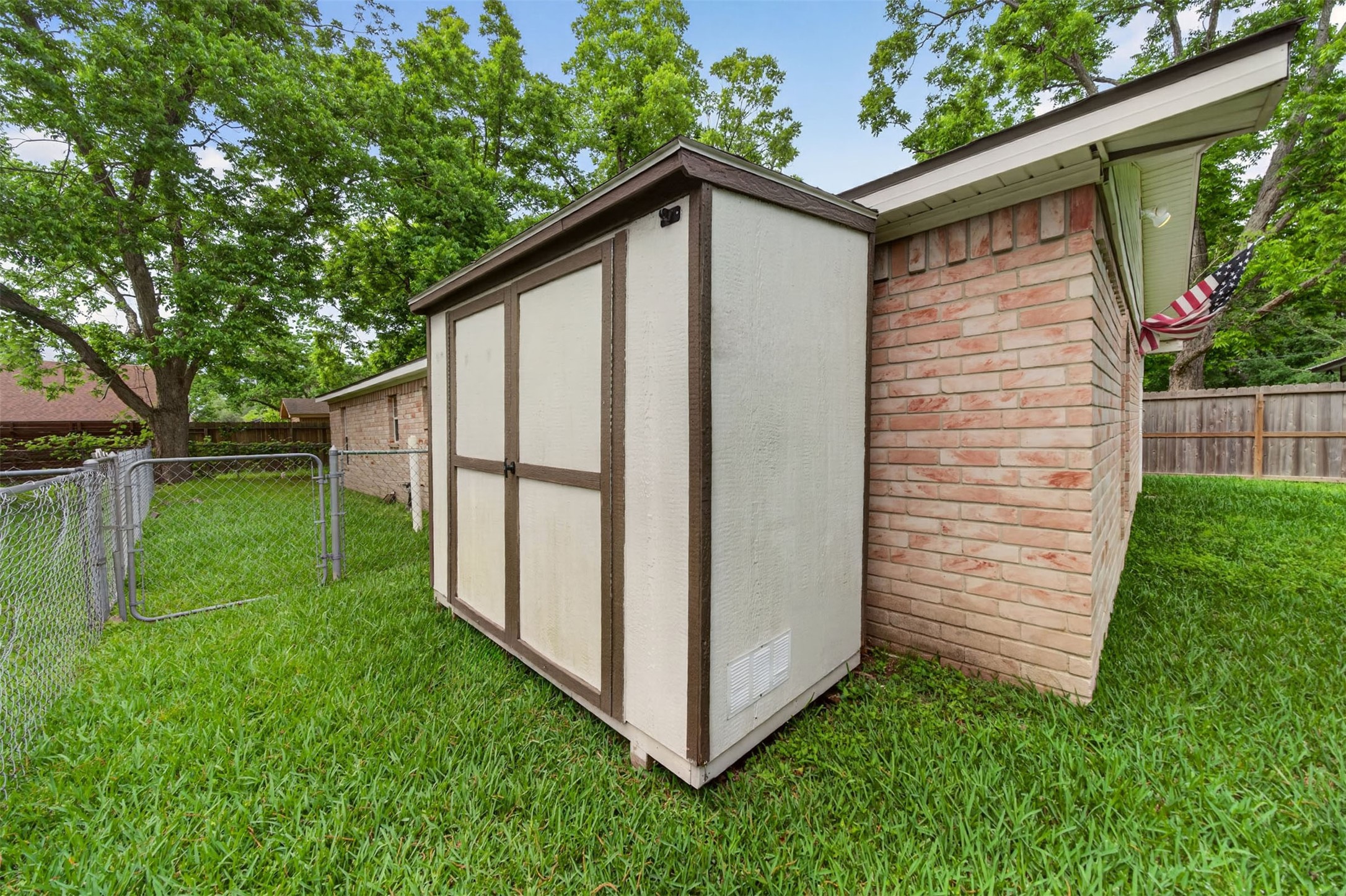418 Texas Street Property Photo 5