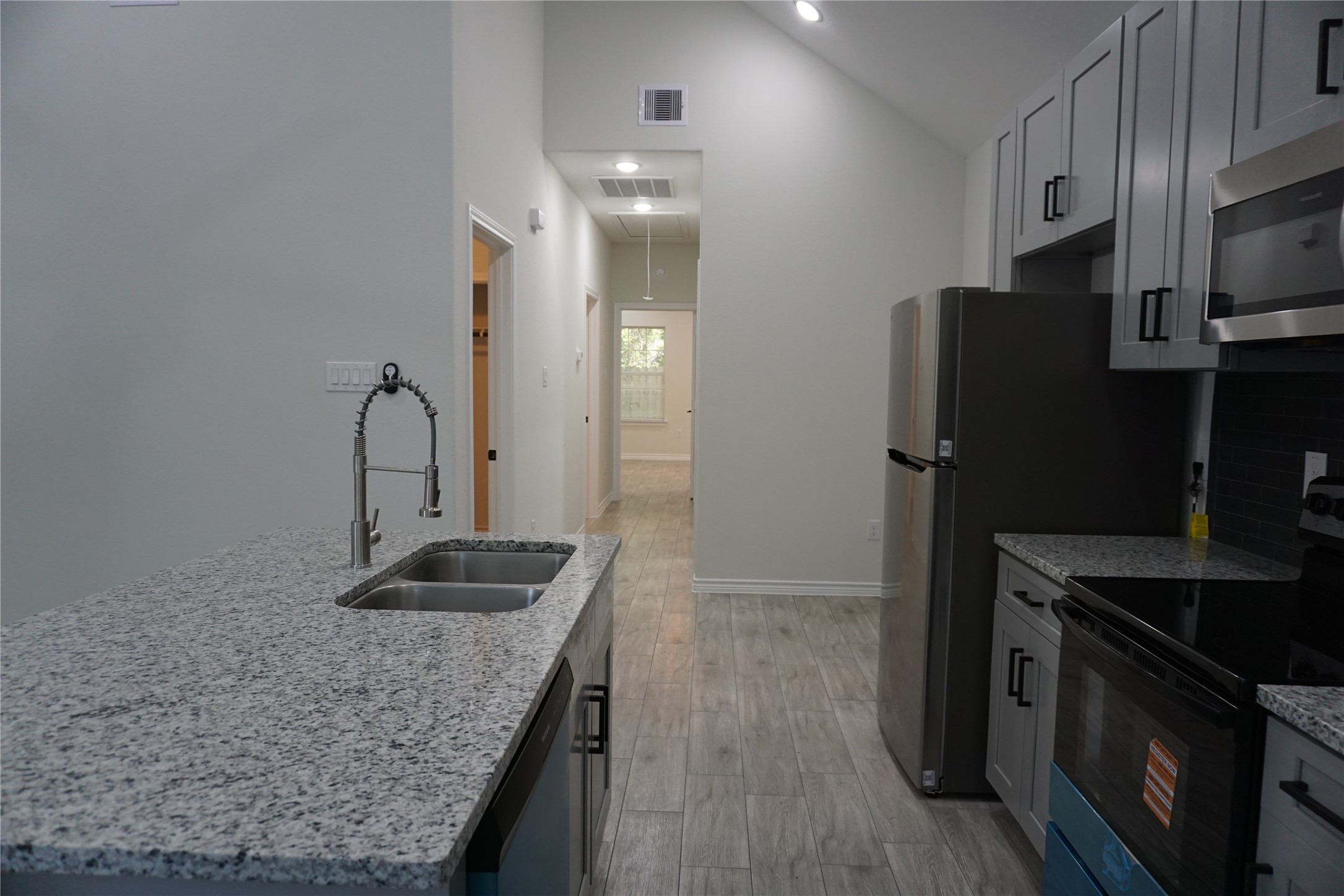 9868 Arbor Oak Property Photo 6