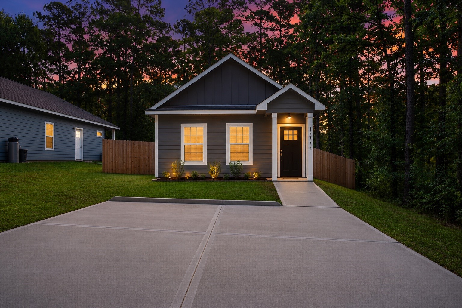 15772 Aspen Property Photo 1