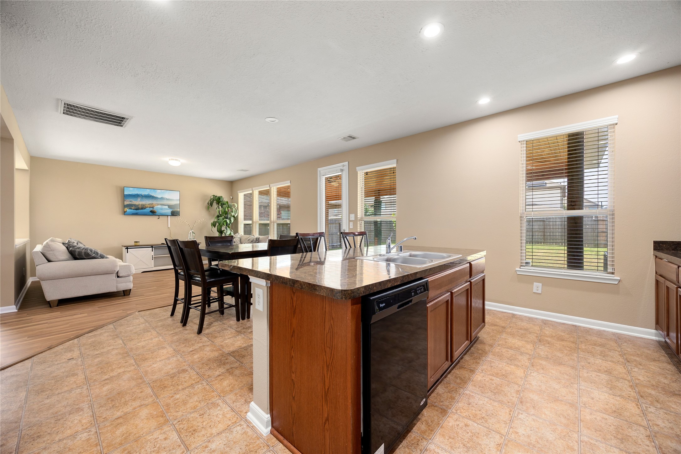 22414 Bellwick Ridge Lane Property Photo 6