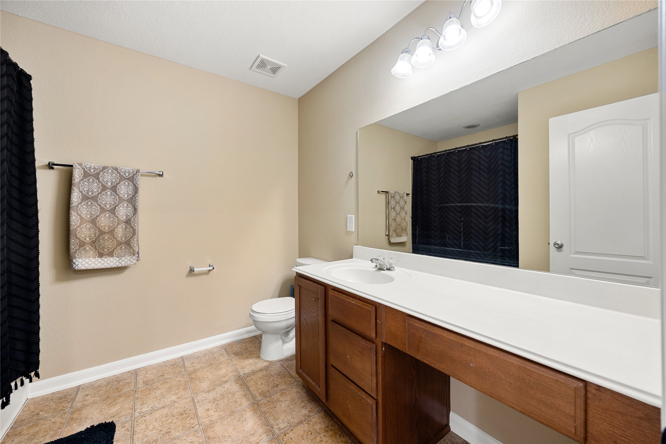 22414 Bellwick Ridge Lane Property Photo 17