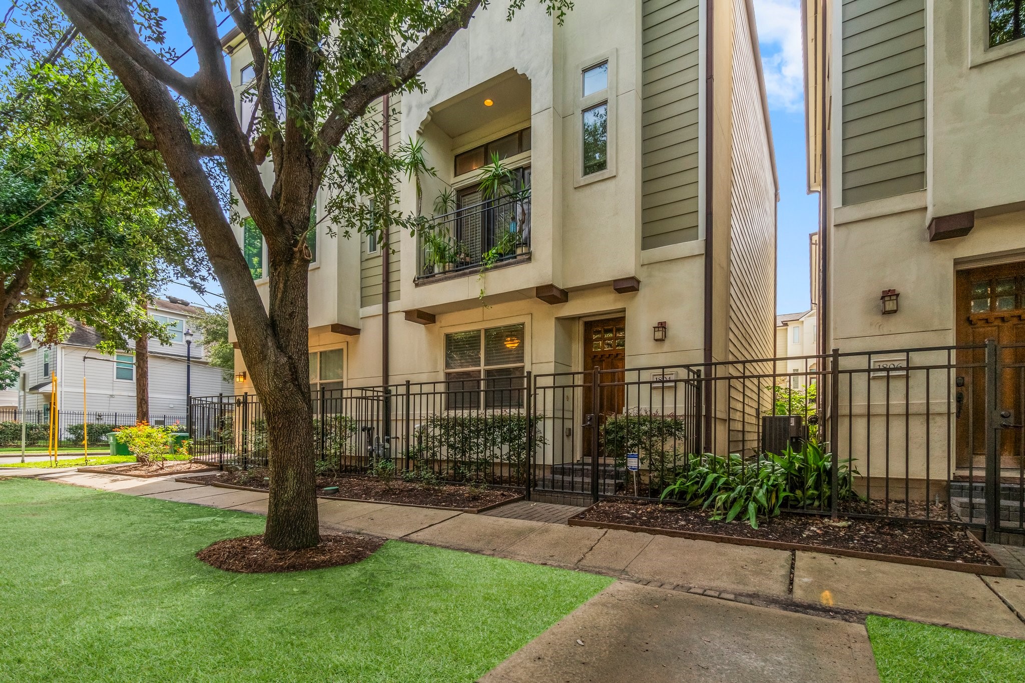 1804 Anita Street Property Photo 1