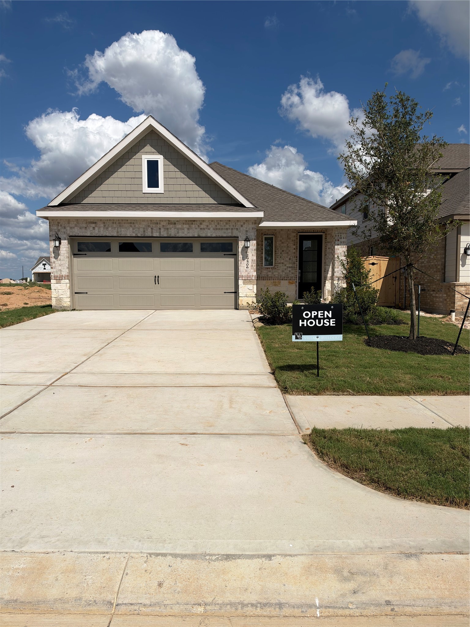 29506 Saddleview Drive Property Photo 1