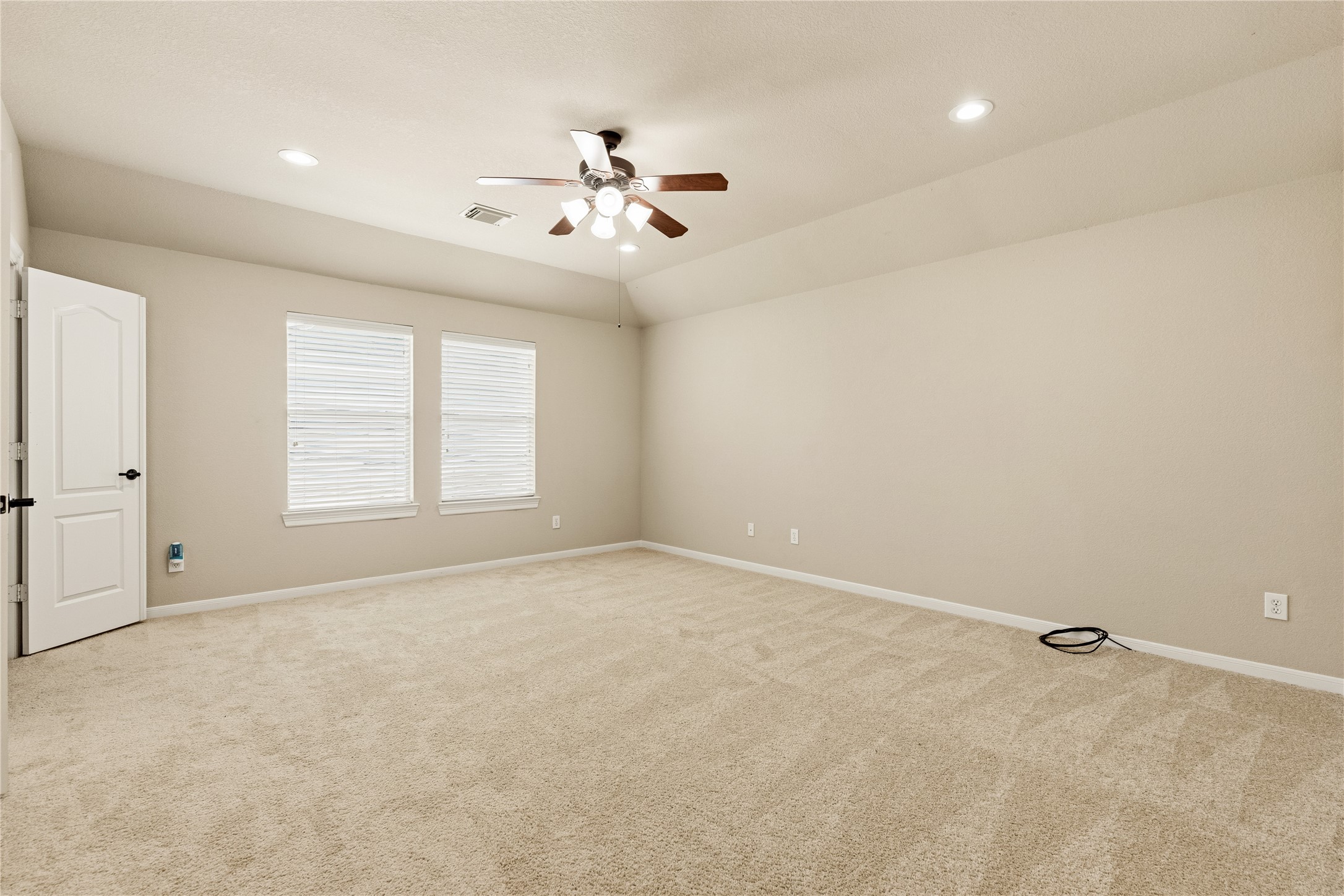10702 Winding Green Drive Property Photo 31